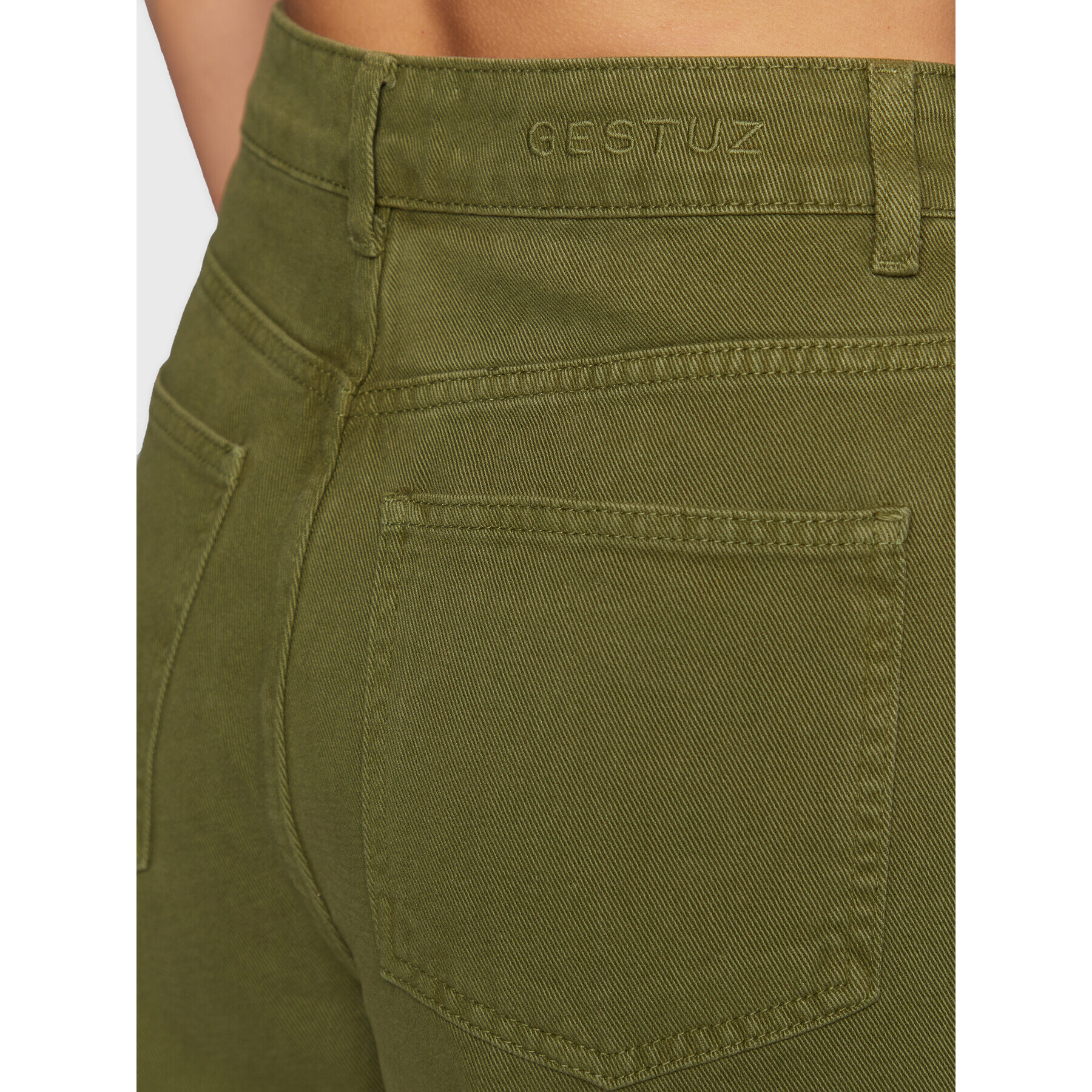 Gestuz Дънки Elma 10905770 Зелен Regular Fit - Pepit.bg