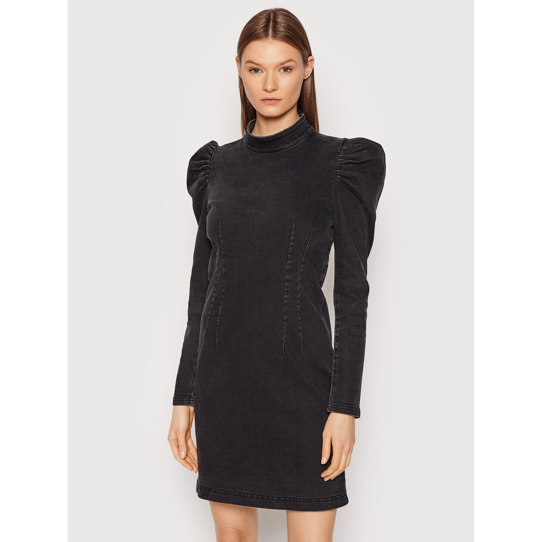 Gestuz Дънкова рокля Gretagz 10905732 Черен Slim Fit - Pepit.bg
