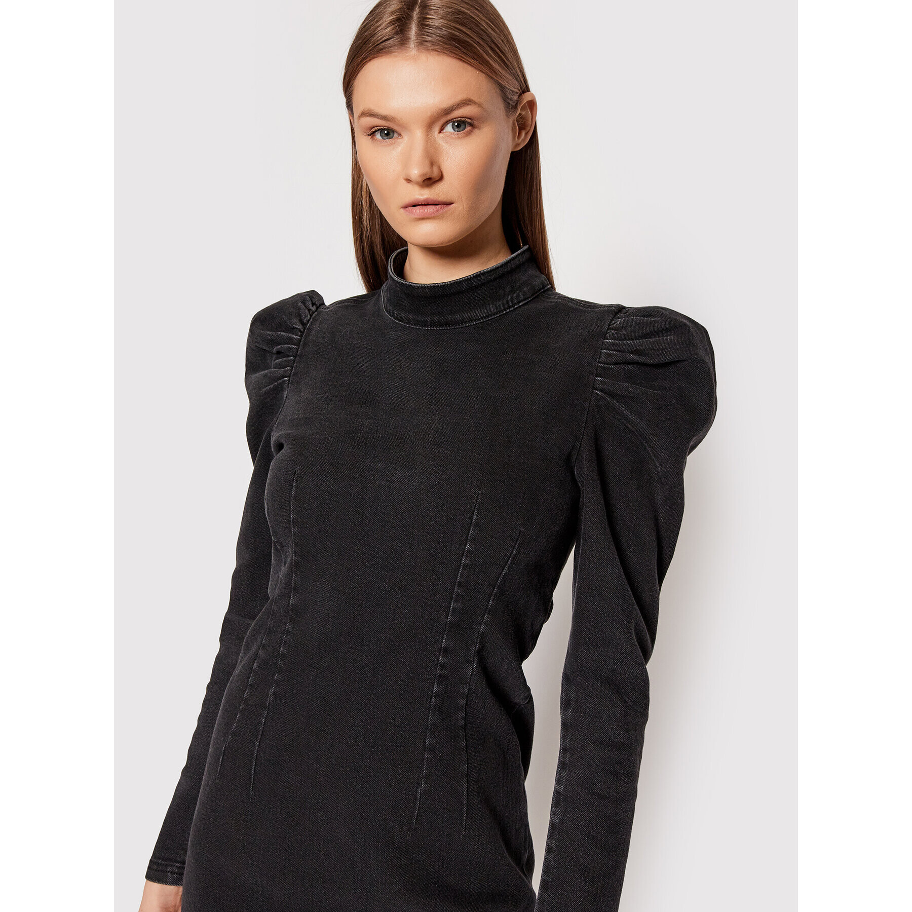 Gestuz Дънкова рокля Gretagz 10905732 Черен Slim Fit - Pepit.bg
