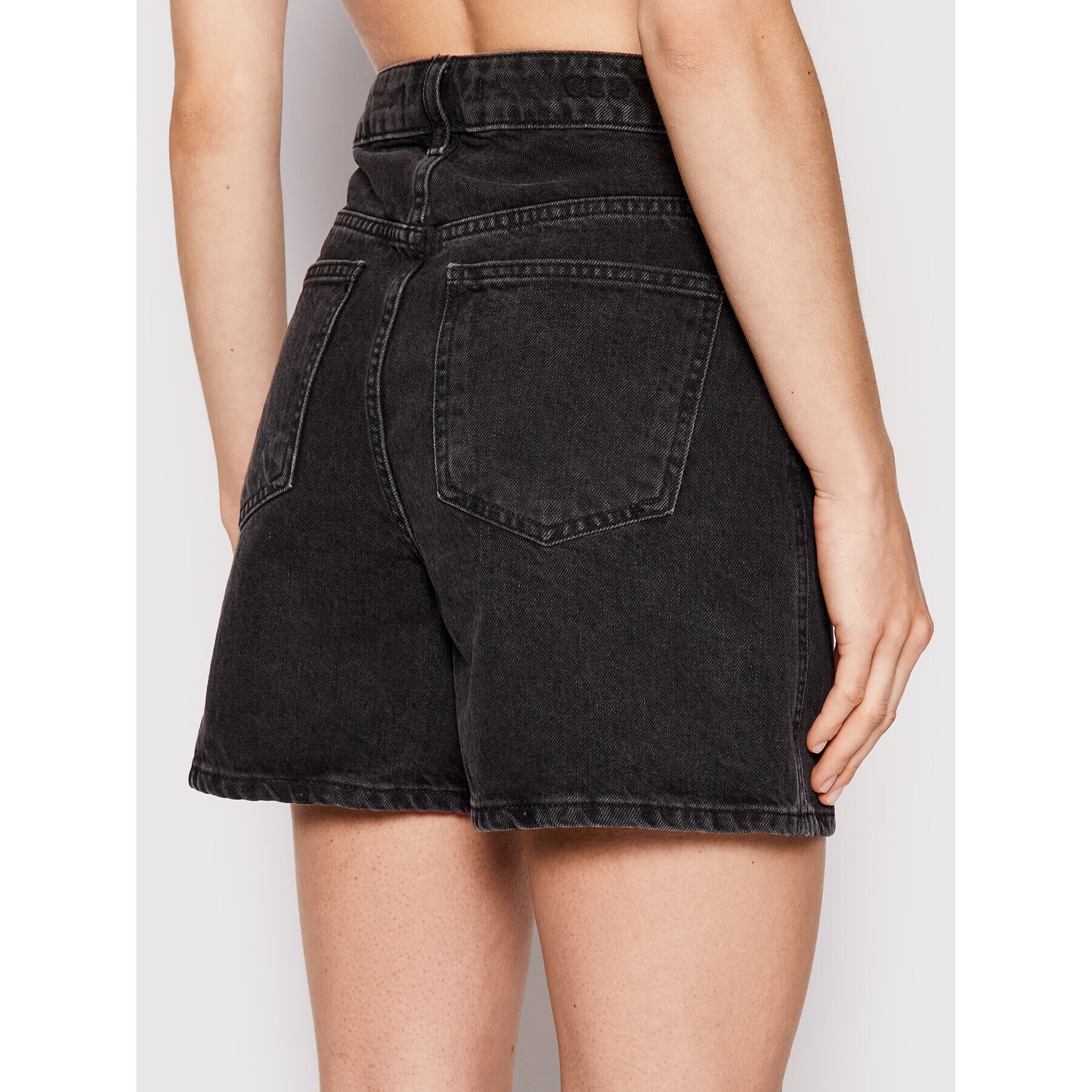 Gestuz Дънкови шорти Denagz 10905926 Черен Regular Fit - Pepit.bg