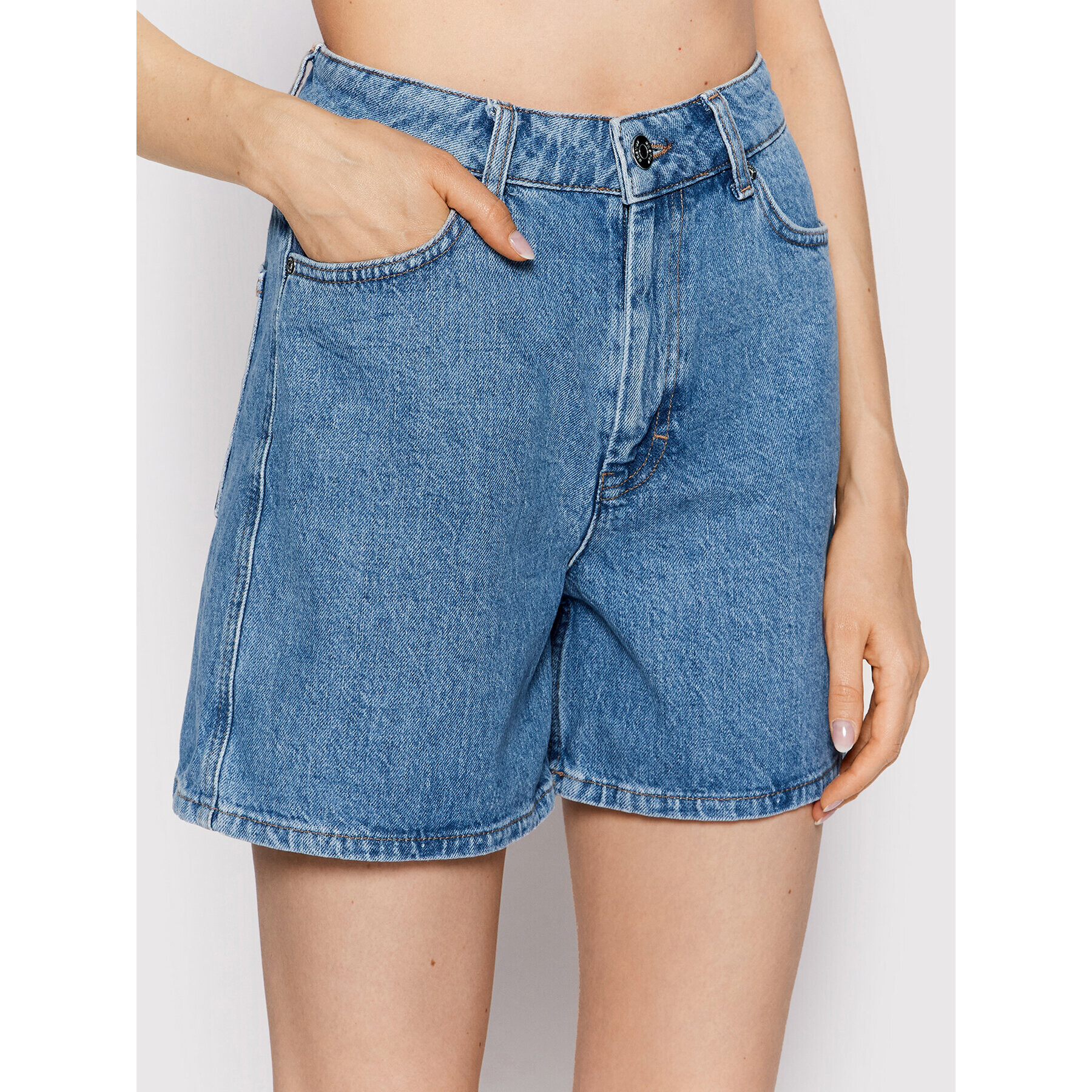 Gestuz Дънкови шорти Denagz 10905926 Син Regular Fit - Pepit.bg