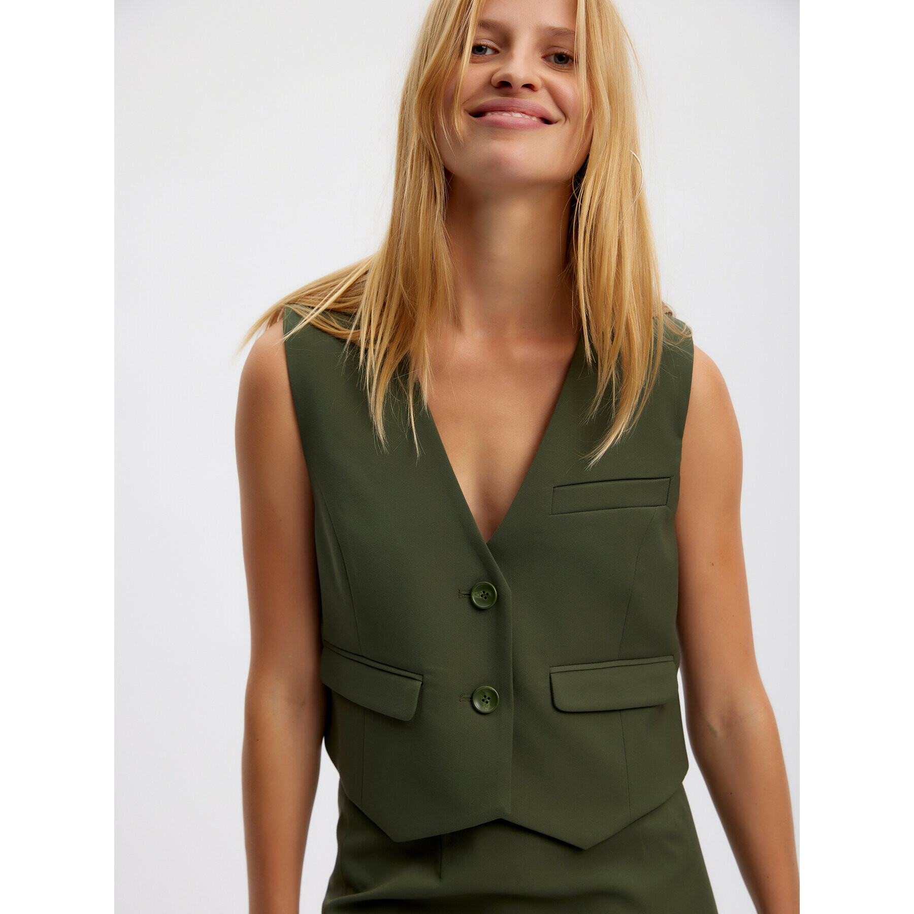 Gestuz Елек 10906727 Зелен Regular Fit - Pepit.bg