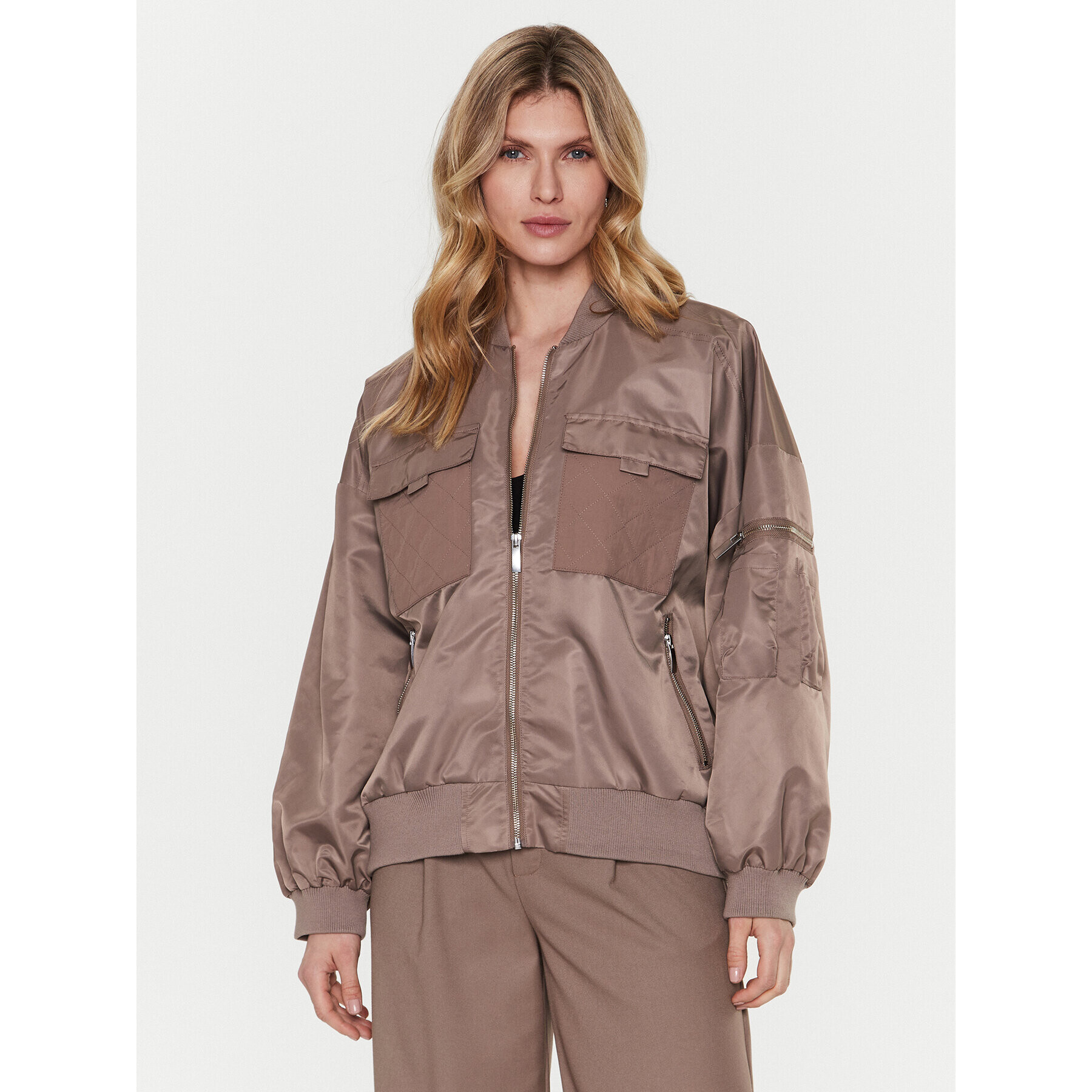 Gestuz Яке бомбър Kopra 10906493 Кафяв Oversize - Pepit.bg