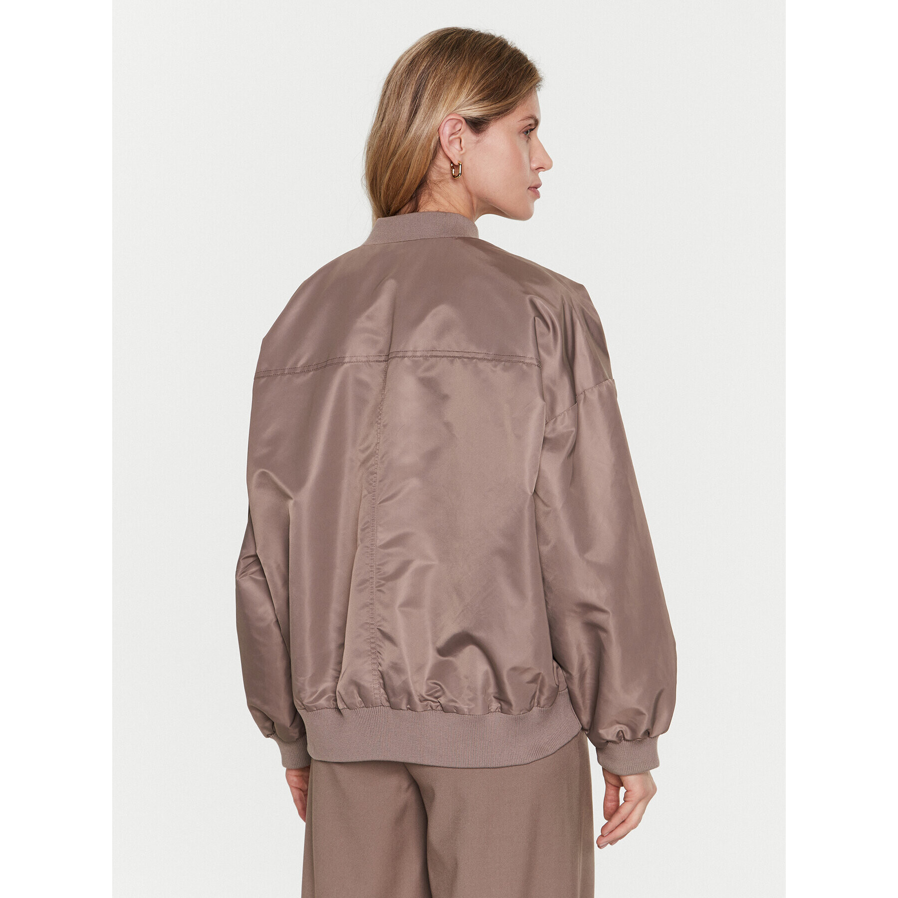 Gestuz Яке бомбър Kopra 10906493 Кафяв Oversize - Pepit.bg