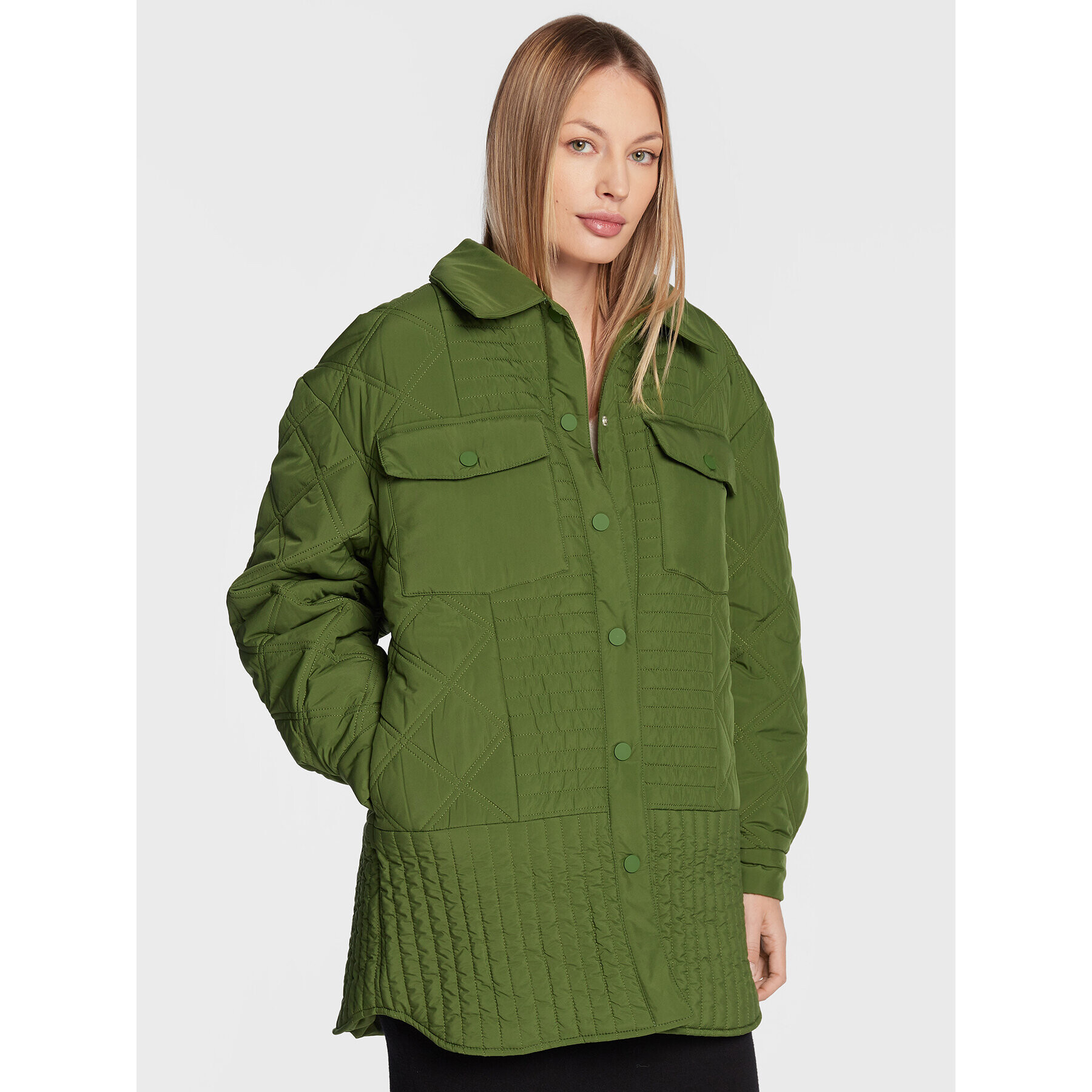 Gestuz Преходно яке Teba 10906357 Зелен Loose Fit - Pepit.bg