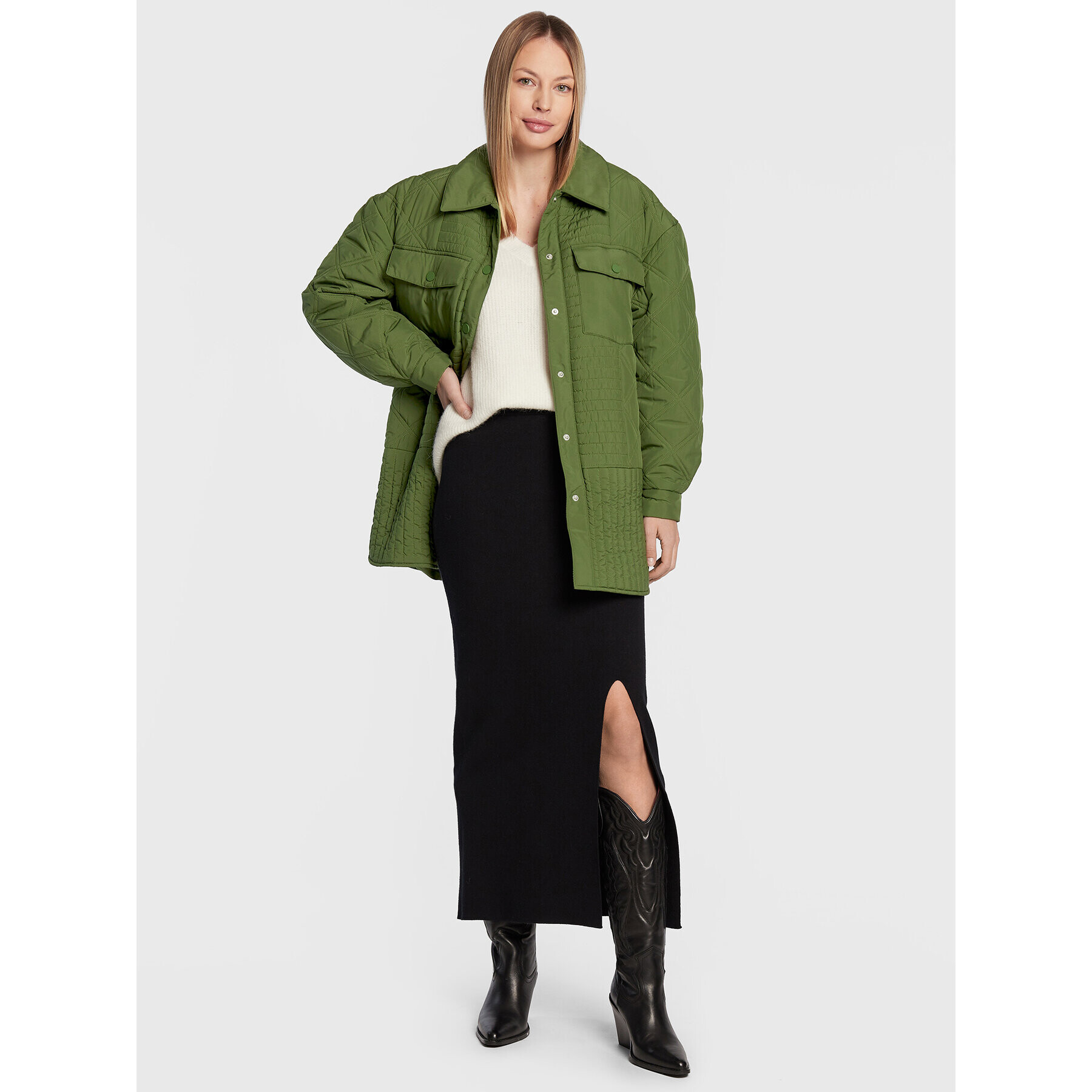 Gestuz Преходно яке Teba 10906357 Зелен Loose Fit - Pepit.bg