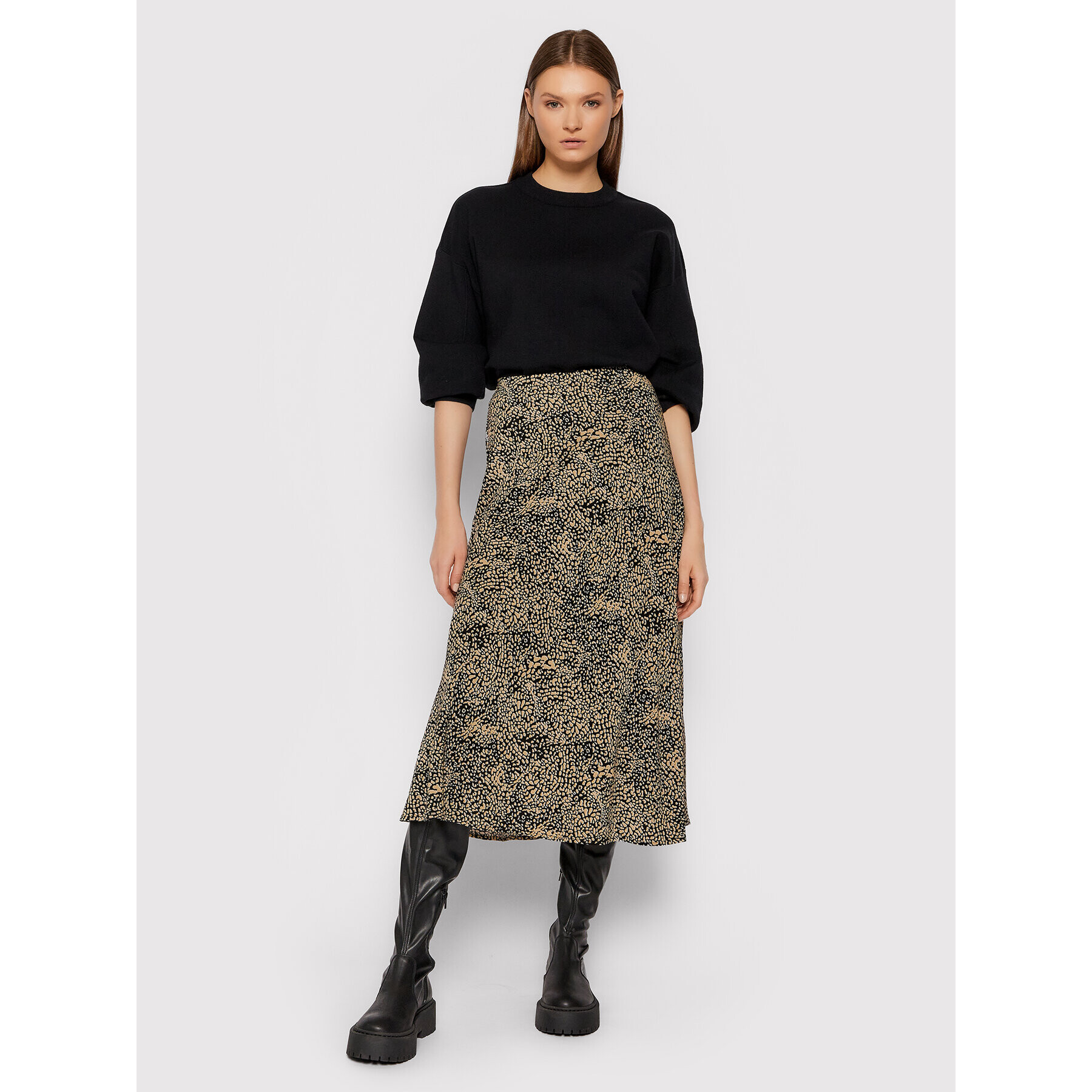 Gestuz Пуловер Talligz 10905411 Черен Loose Fit - Pepit.bg