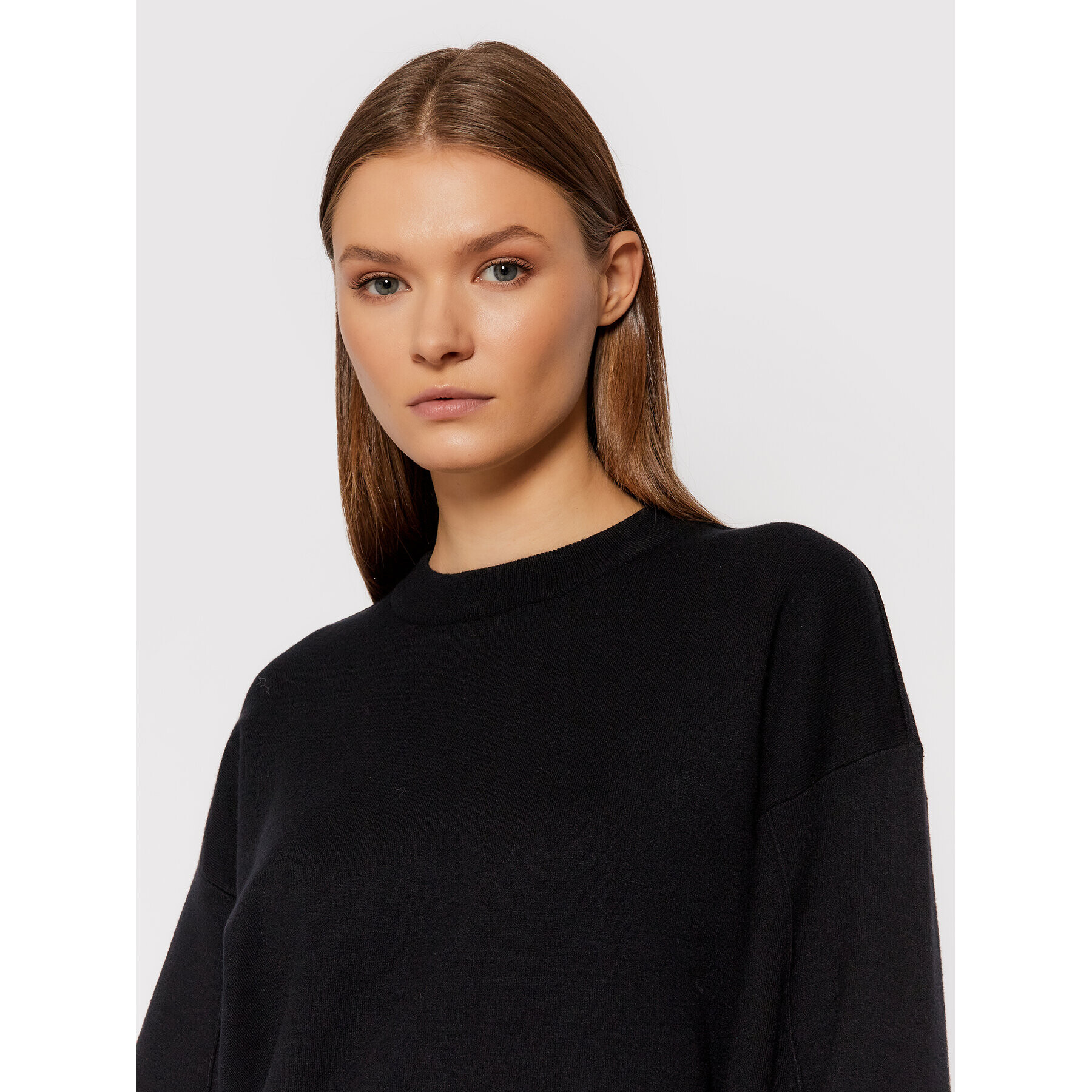 Gestuz Пуловер Talligz 10905411 Черен Loose Fit - Pepit.bg