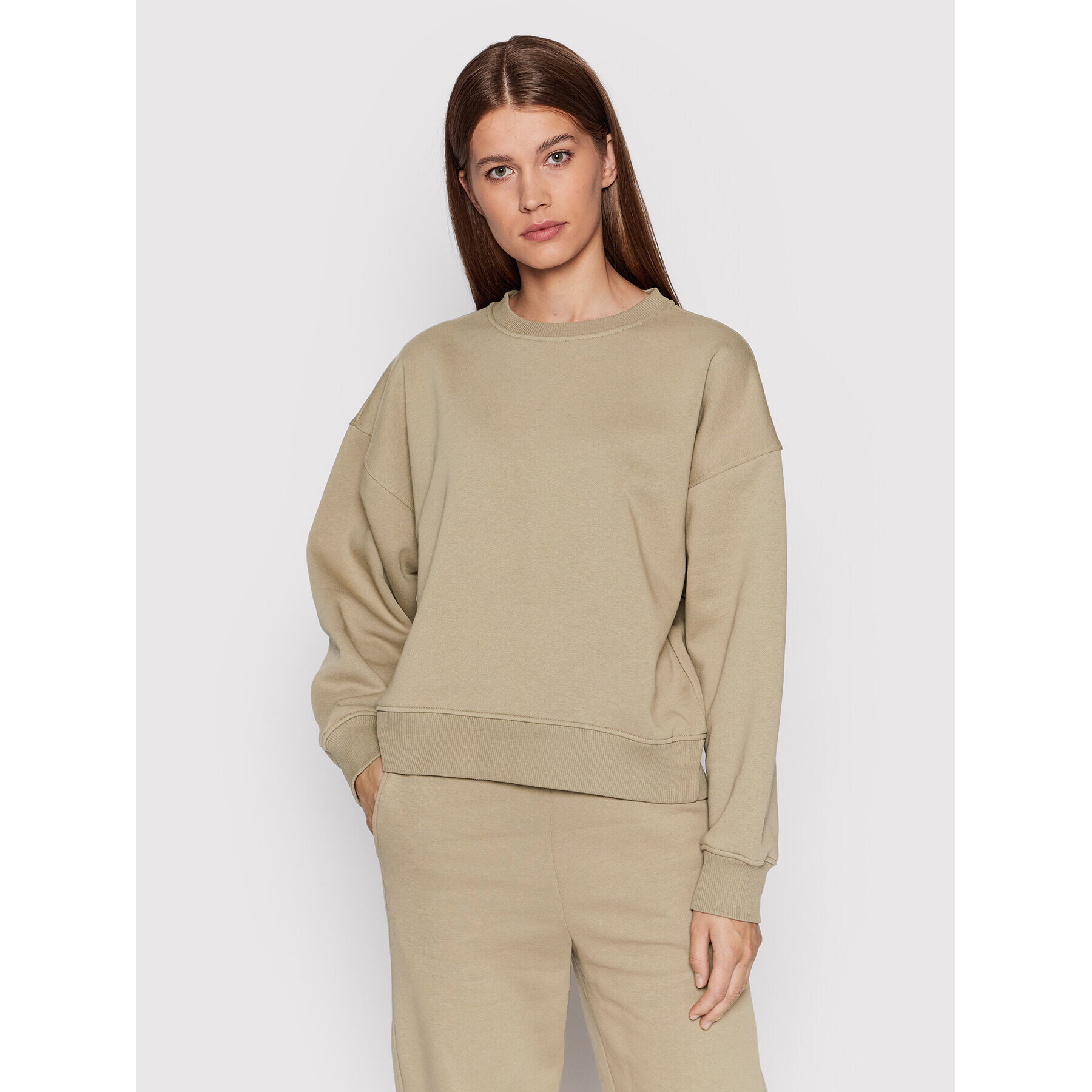 Gestuz Суитшърт Rubigz 10905446 Зелен Relaxed Fit - Pepit.bg