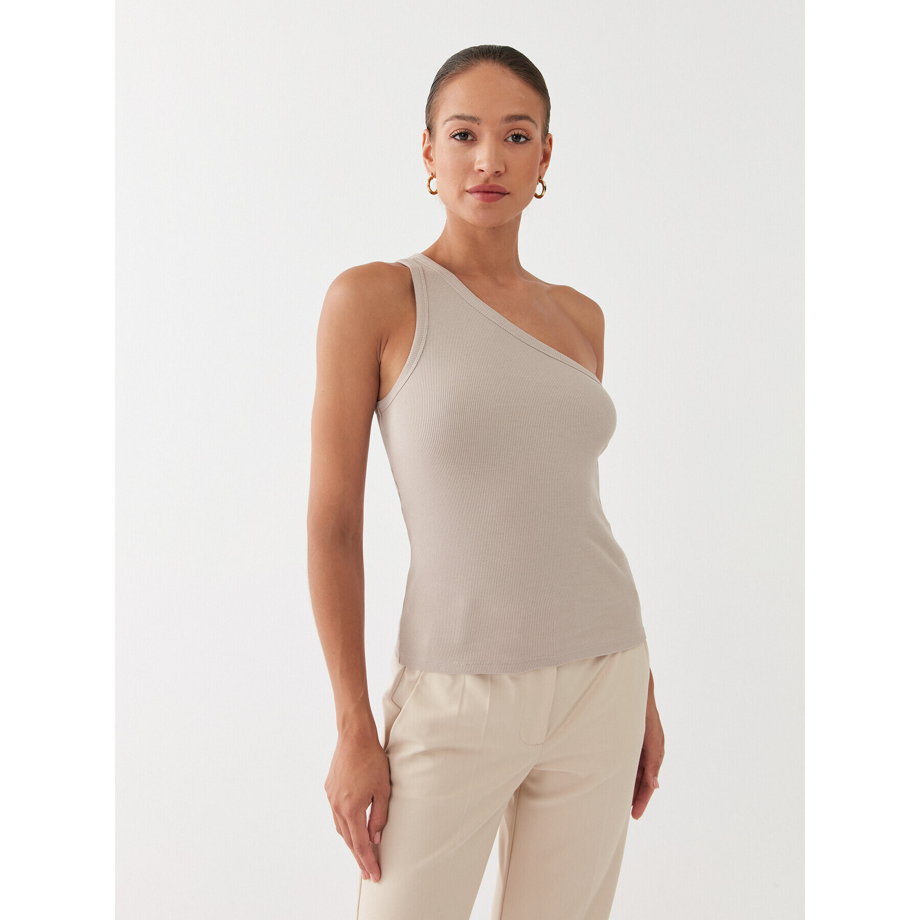 Gestuz топ Drew 10906258 Бежов Slim Fit - Pepit.bg