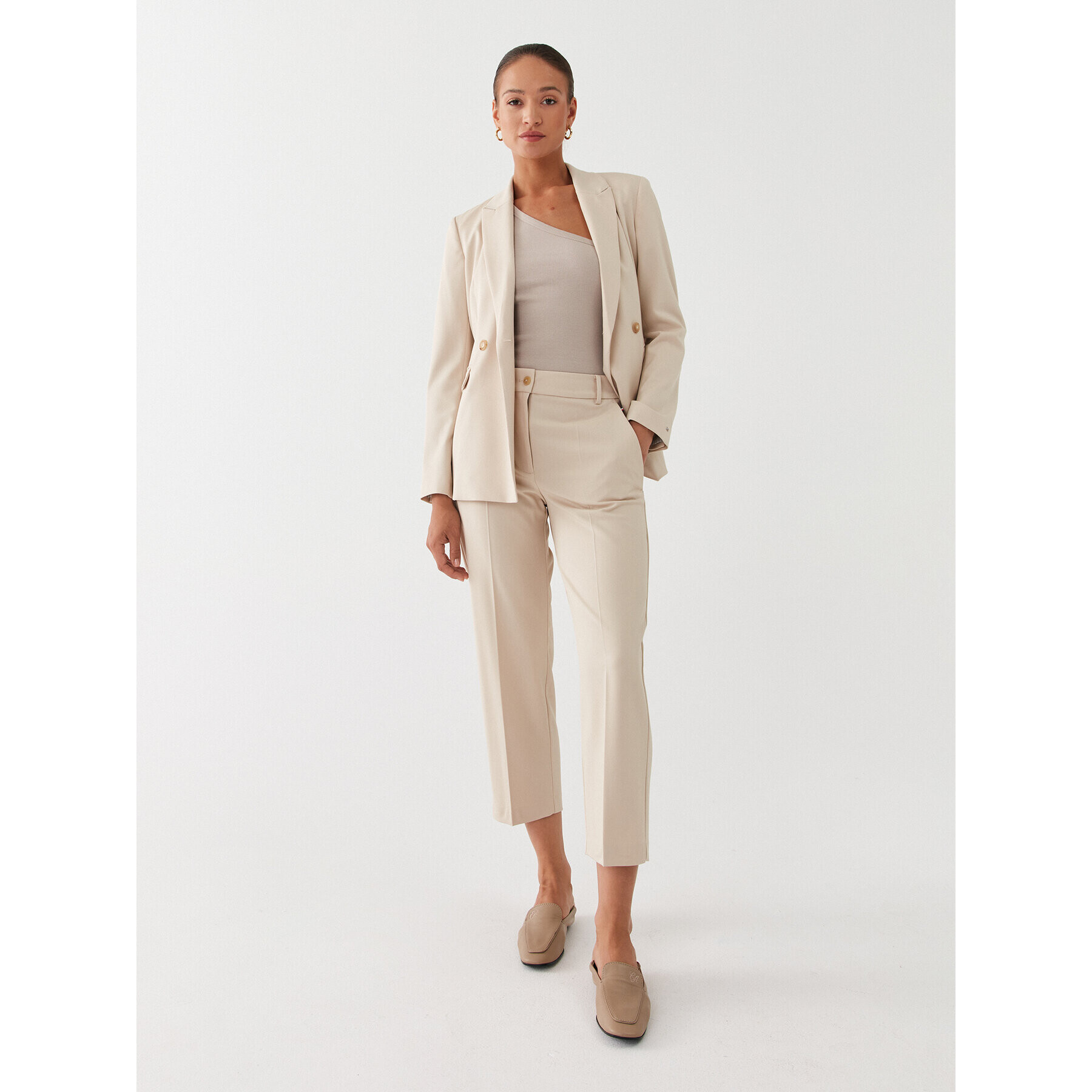 Gestuz топ Drew 10906258 Бежов Slim Fit - Pepit.bg