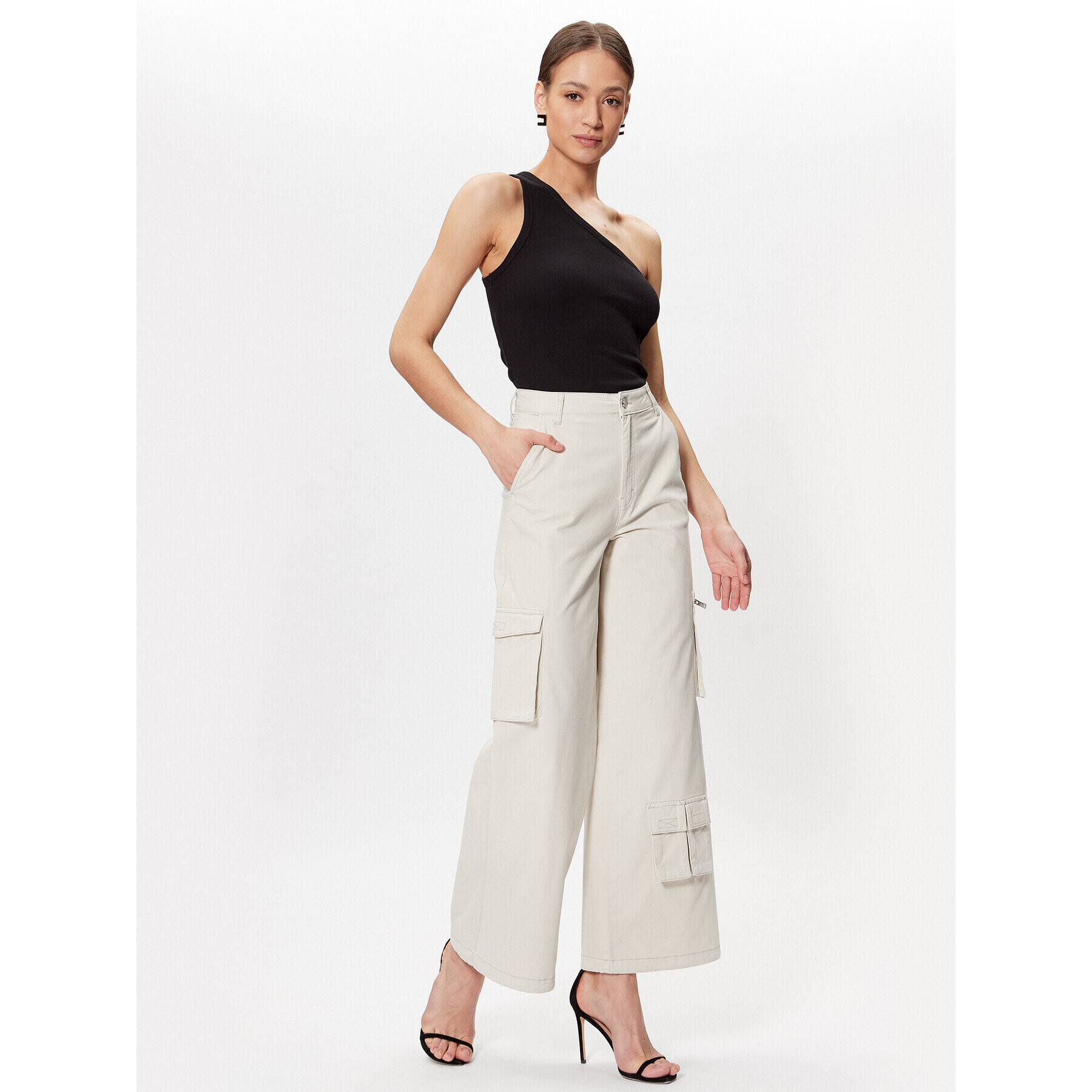Gestuz топ Drew 10906258 Черен Slim Fit - Pepit.bg