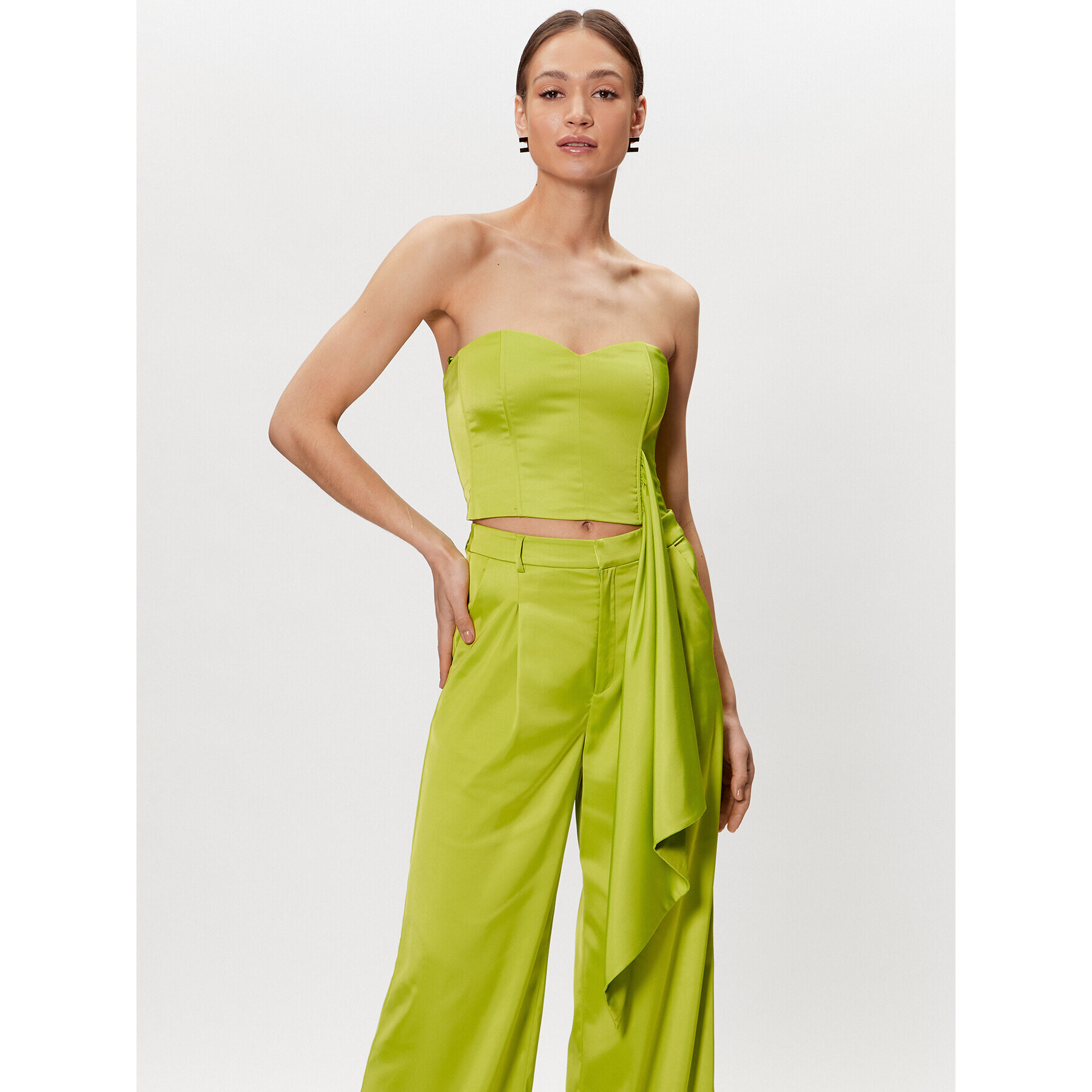 Gestuz топ Nilia 10907012 Зелен Slim Fit - Pepit.bg