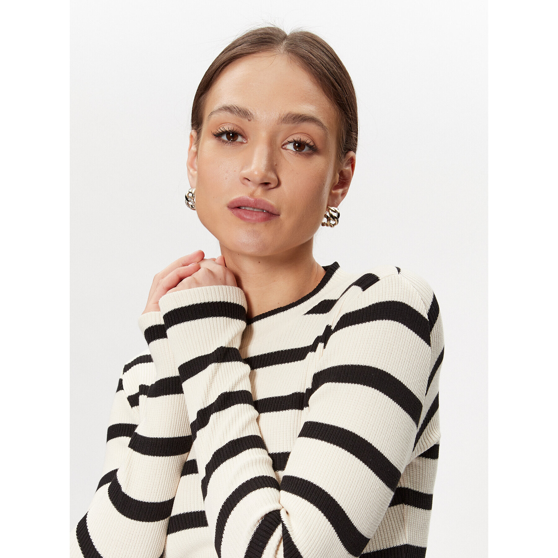 Gina Tricot Блуза 20400 Екрю Regular Fit - Pepit.bg