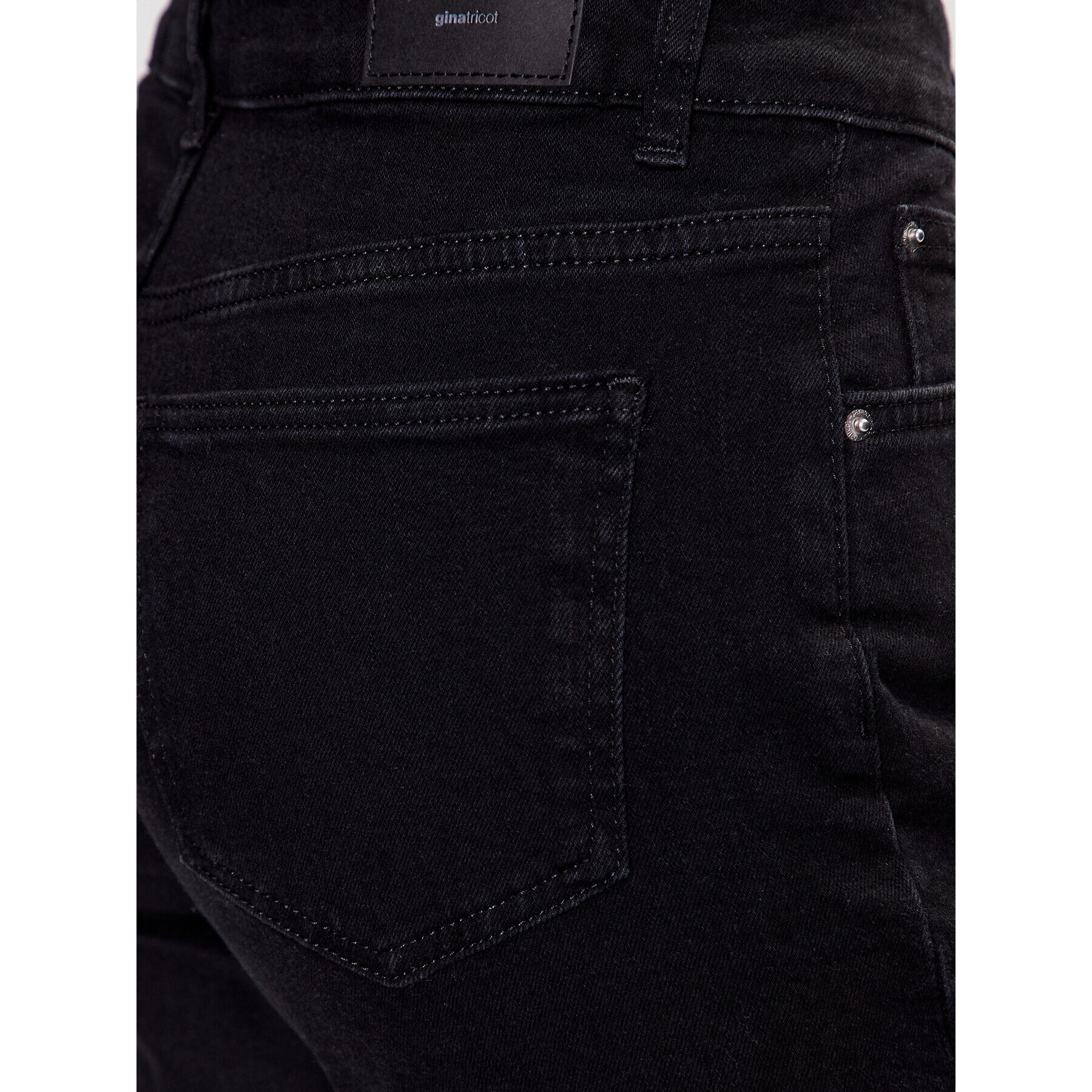 Gina Tricot Дънки 18045 Черен Flare Fit - Pepit.bg