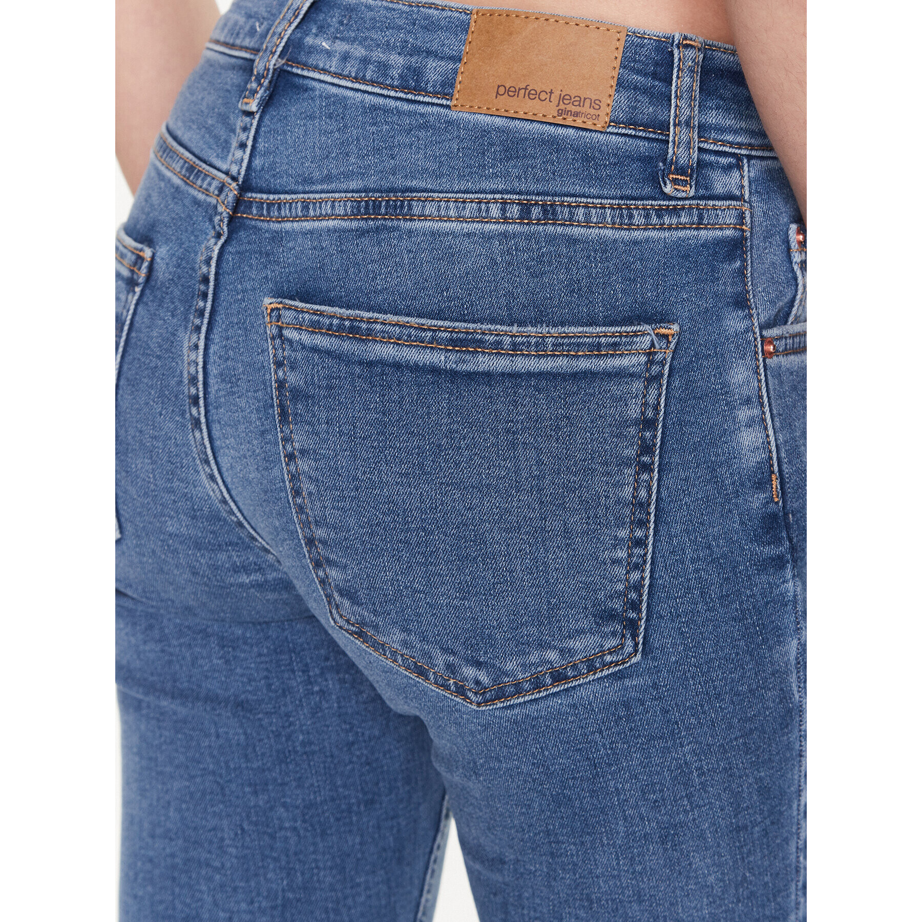 Gina Tricot Дънки 18691 Син Bootcut Fit - Pepit.bg
