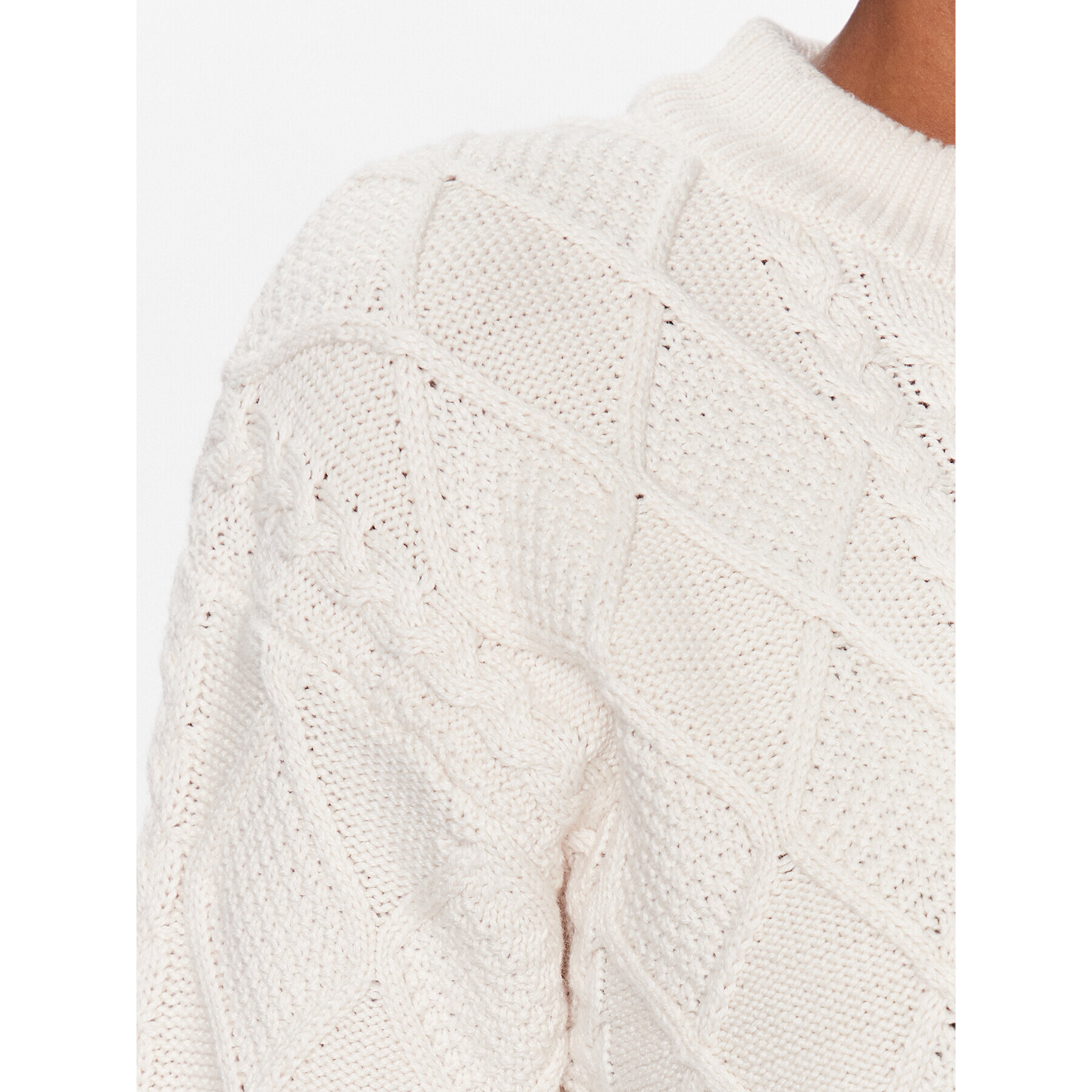 Gina Tricot Пуловер Hailey 18648 Екрю Regular Fit - Pepit.bg