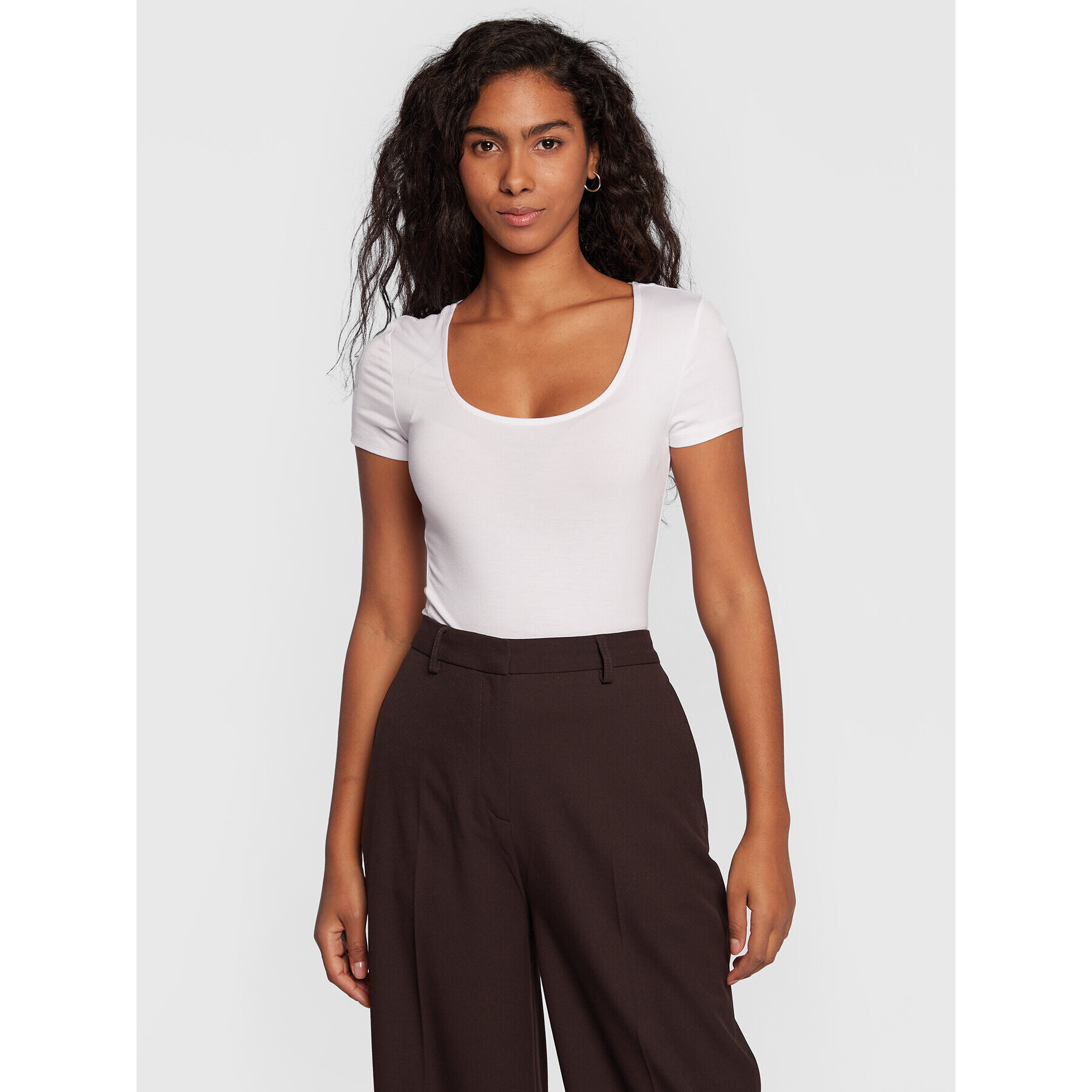 Gina Tricot Тишърт Alma 18455 Бял Slim Fit - Pepit.bg