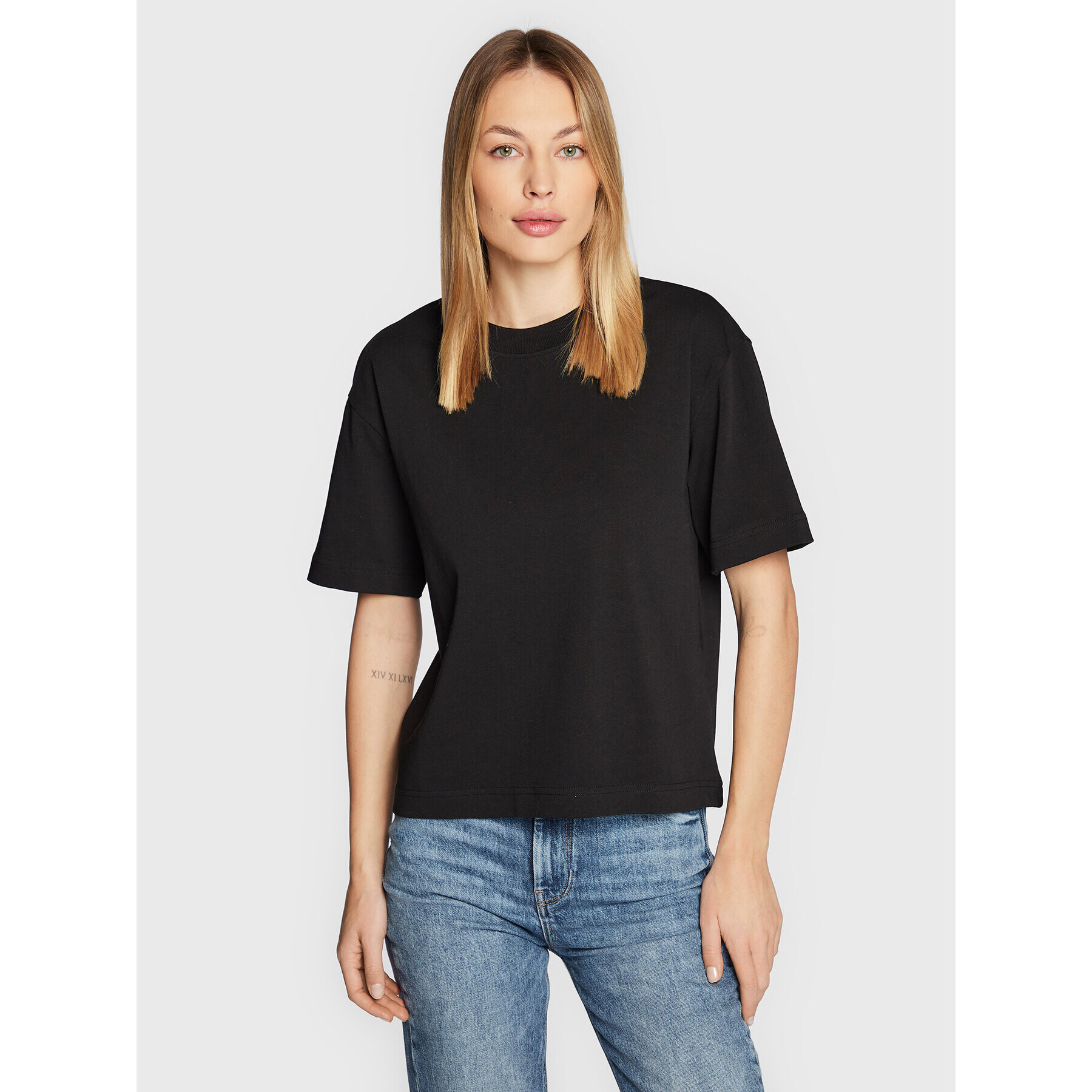 Gina Tricot Тишърт Basic 10469 Черен Regular Fit - Pepit.bg