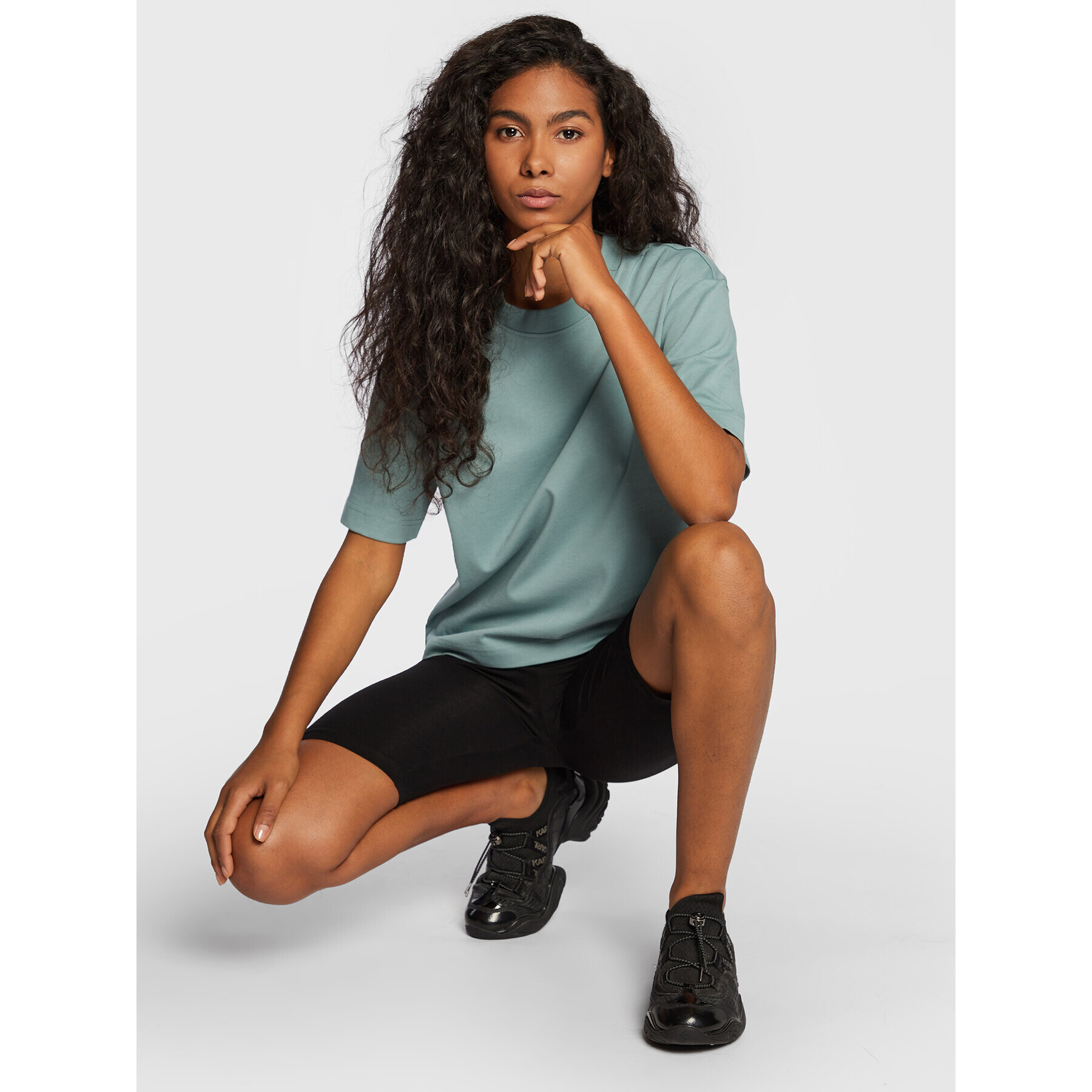 Gina Tricot Тишърт Basic 10469 Син Regular Fit - Pepit.bg