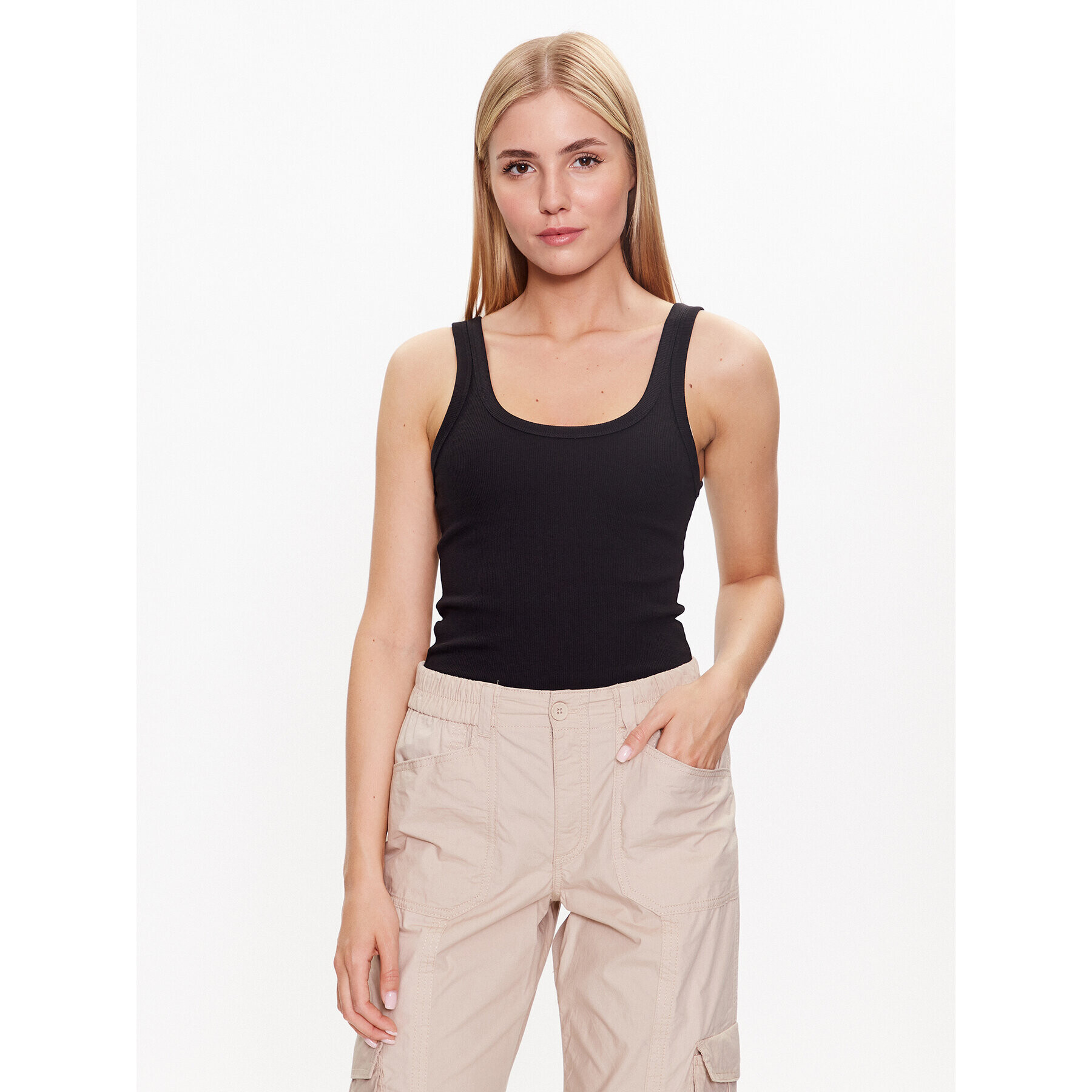 Gina Tricot топ Rib tank 19105 Черен Regular Fit - Pepit.bg