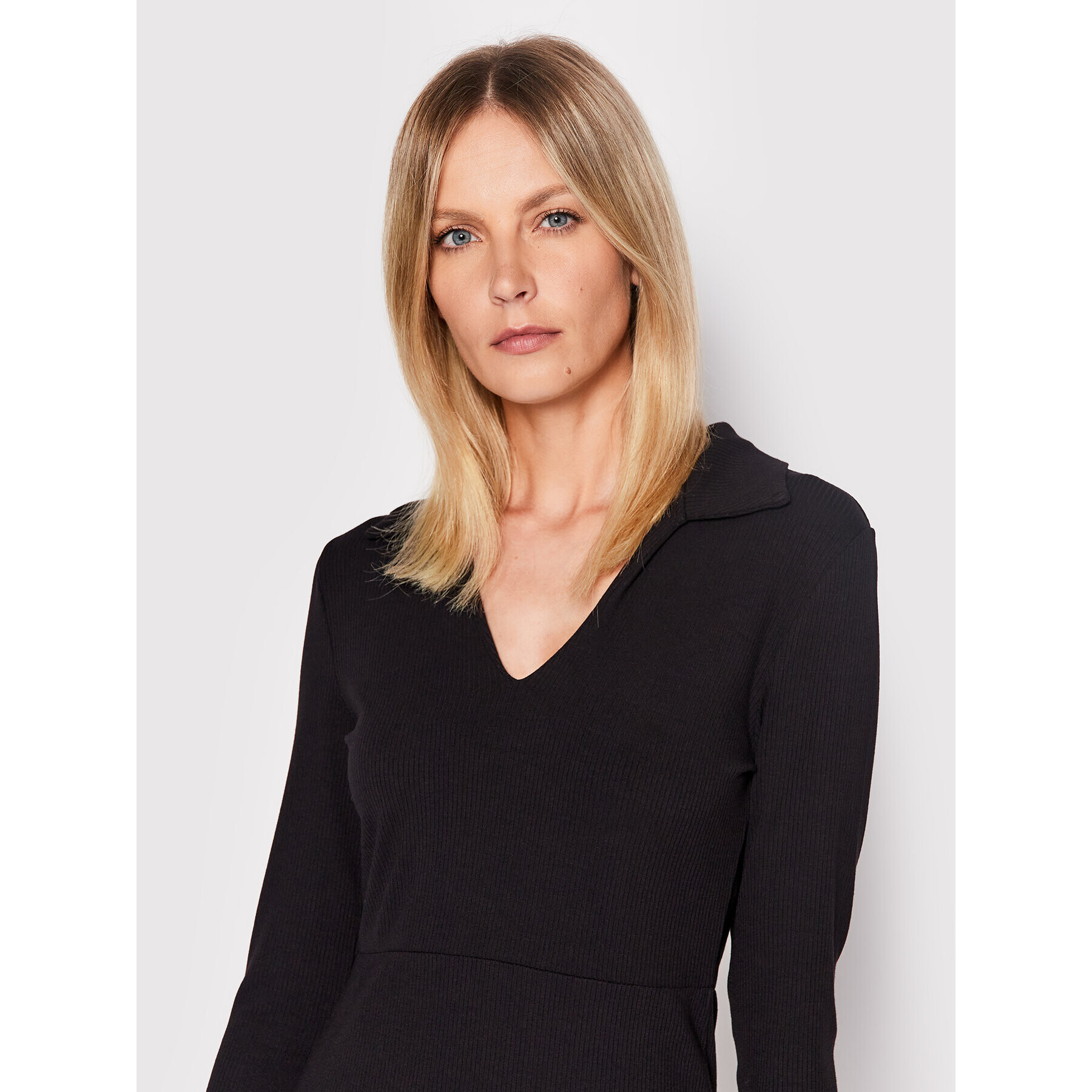 Glamorous Ежедневна рокля CK6755 Черен Regular Fit - Pepit.bg