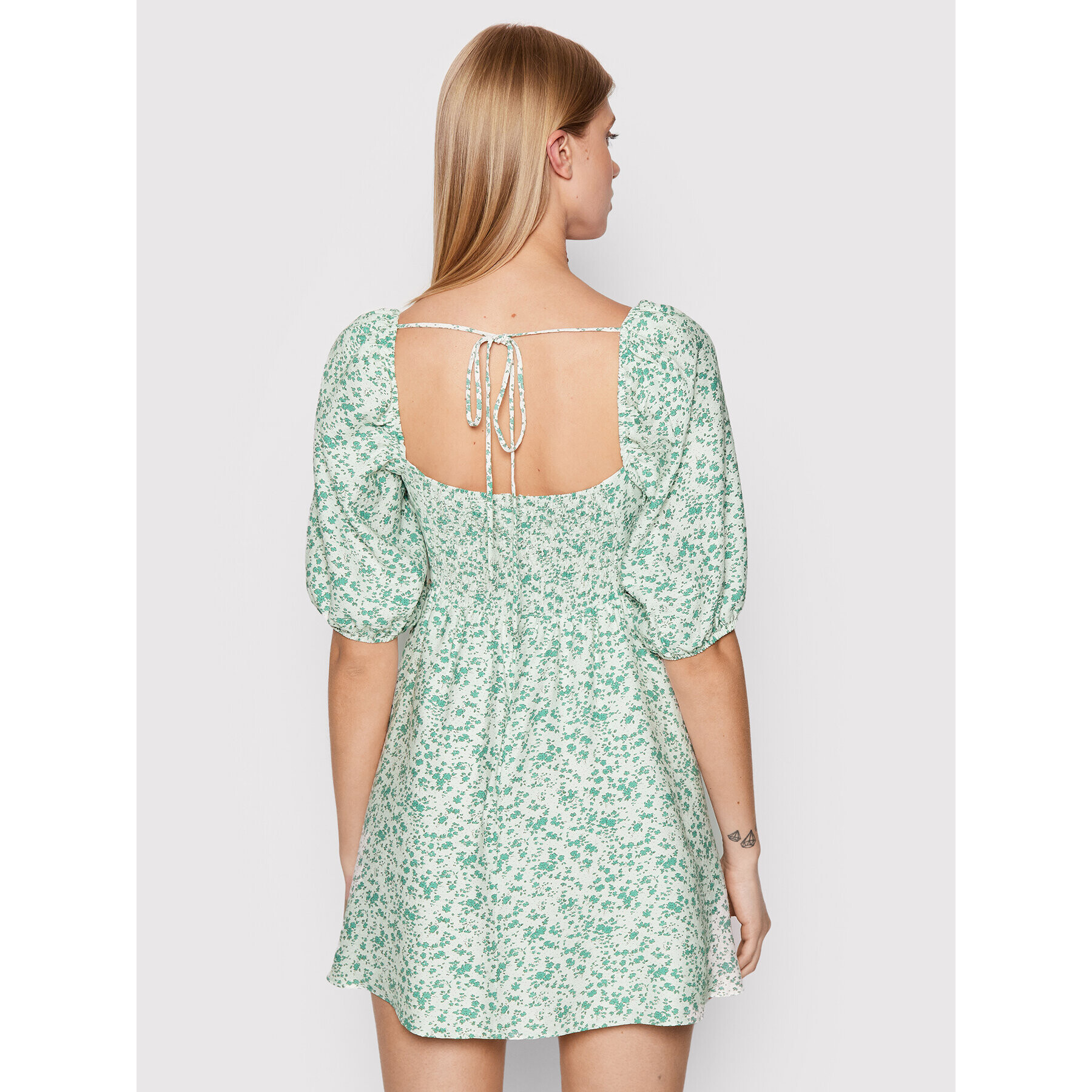 Glamorous Лятна рокля CK6569 Зелен Regular Fit - Pepit.bg