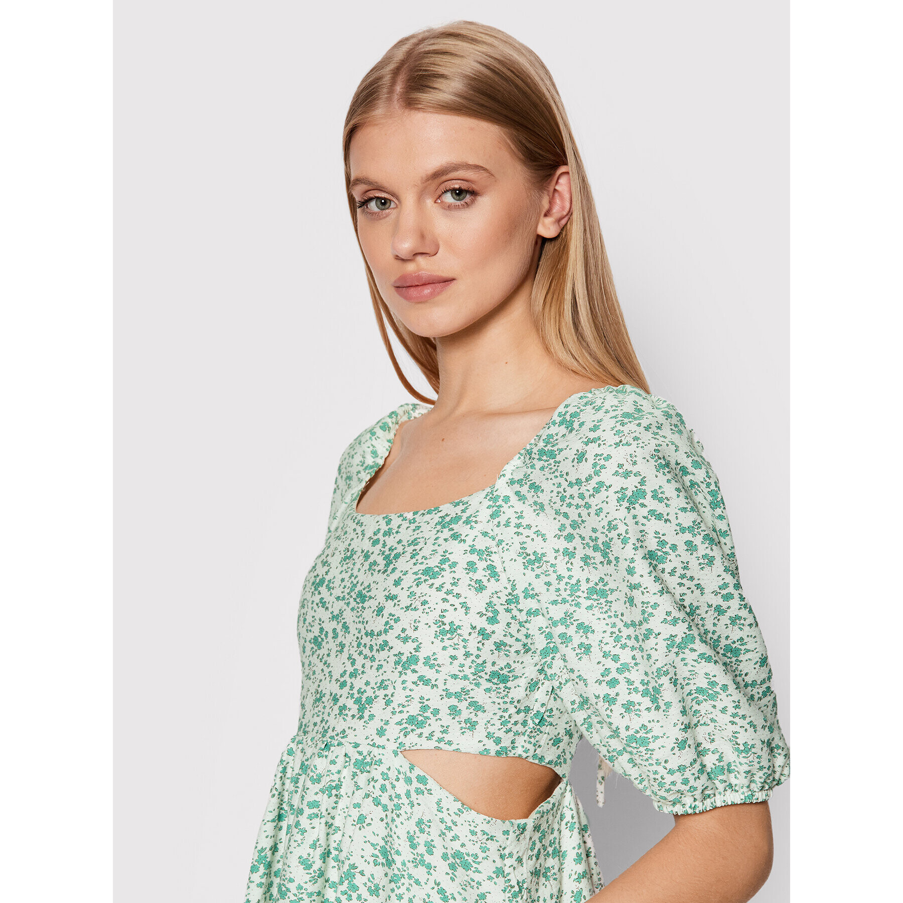 Glamorous Лятна рокля CK6569 Зелен Regular Fit - Pepit.bg