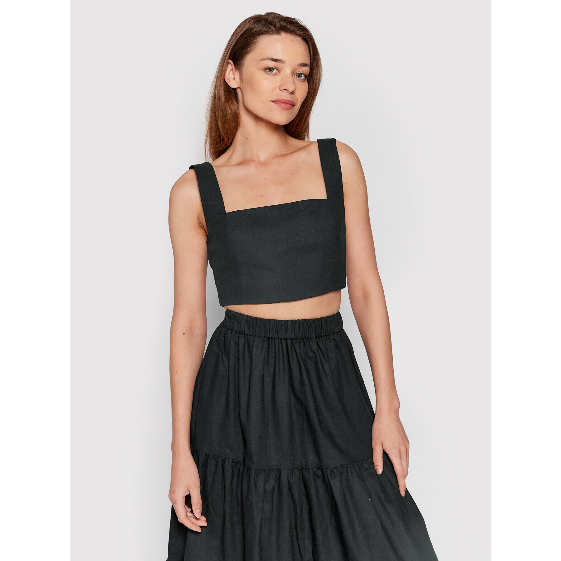 Glamorous топ AN4214 Черен Slim Fit - Pepit.bg