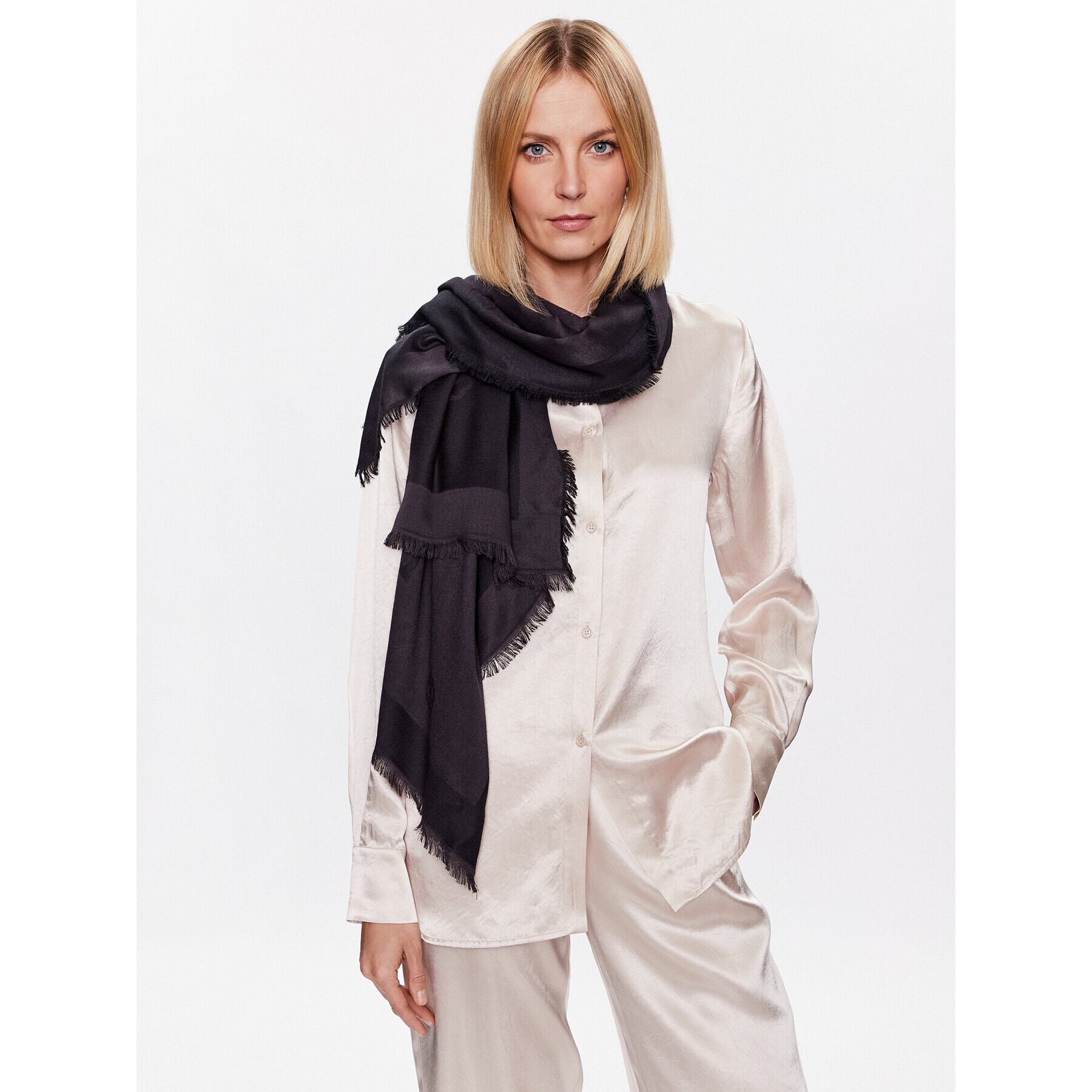 Guess Бандана AW9274 VIS03 Черен - Pepit.bg