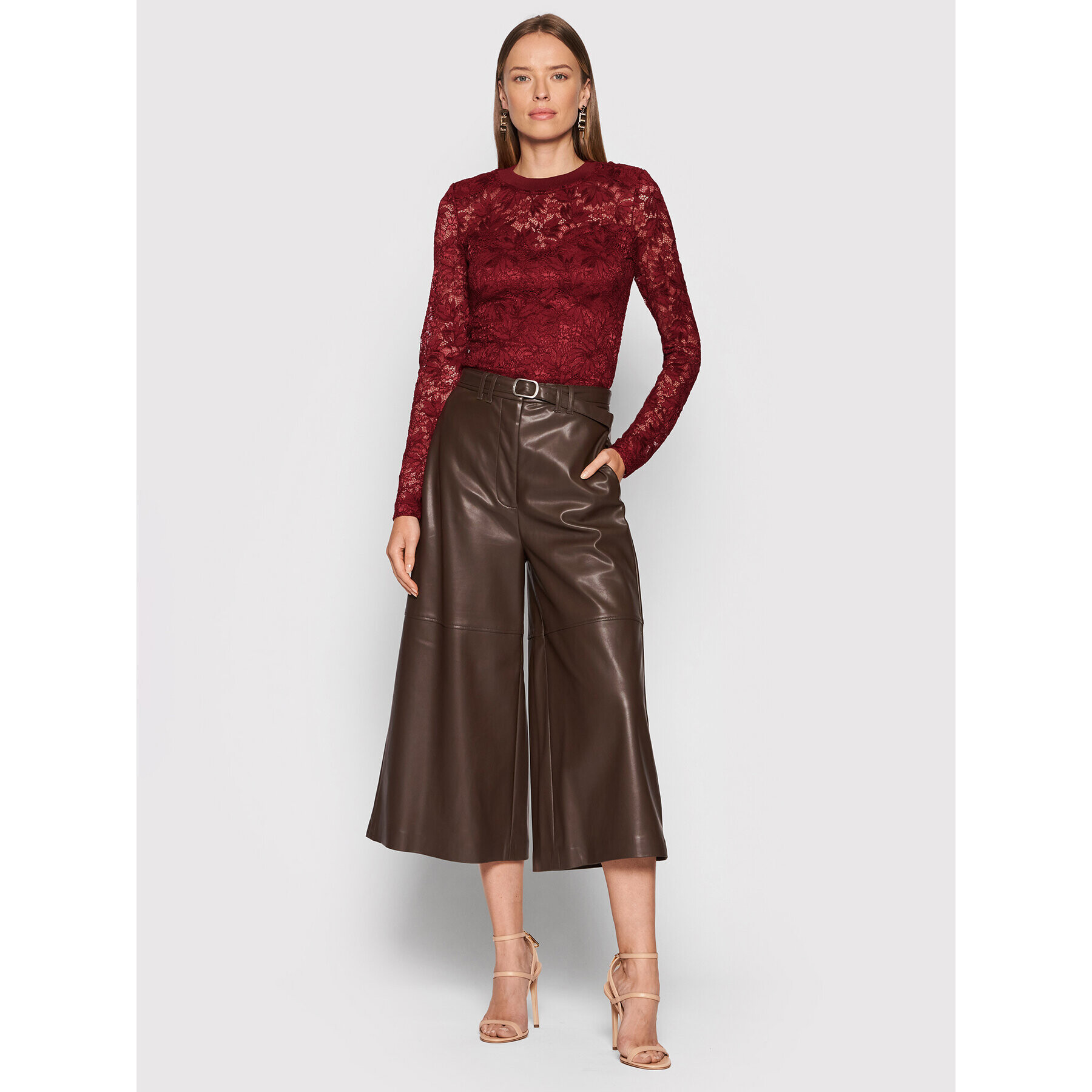 Guess Блуза Dalia W1BP11 KAQN0 Бордо Regular Fit - Pepit.bg