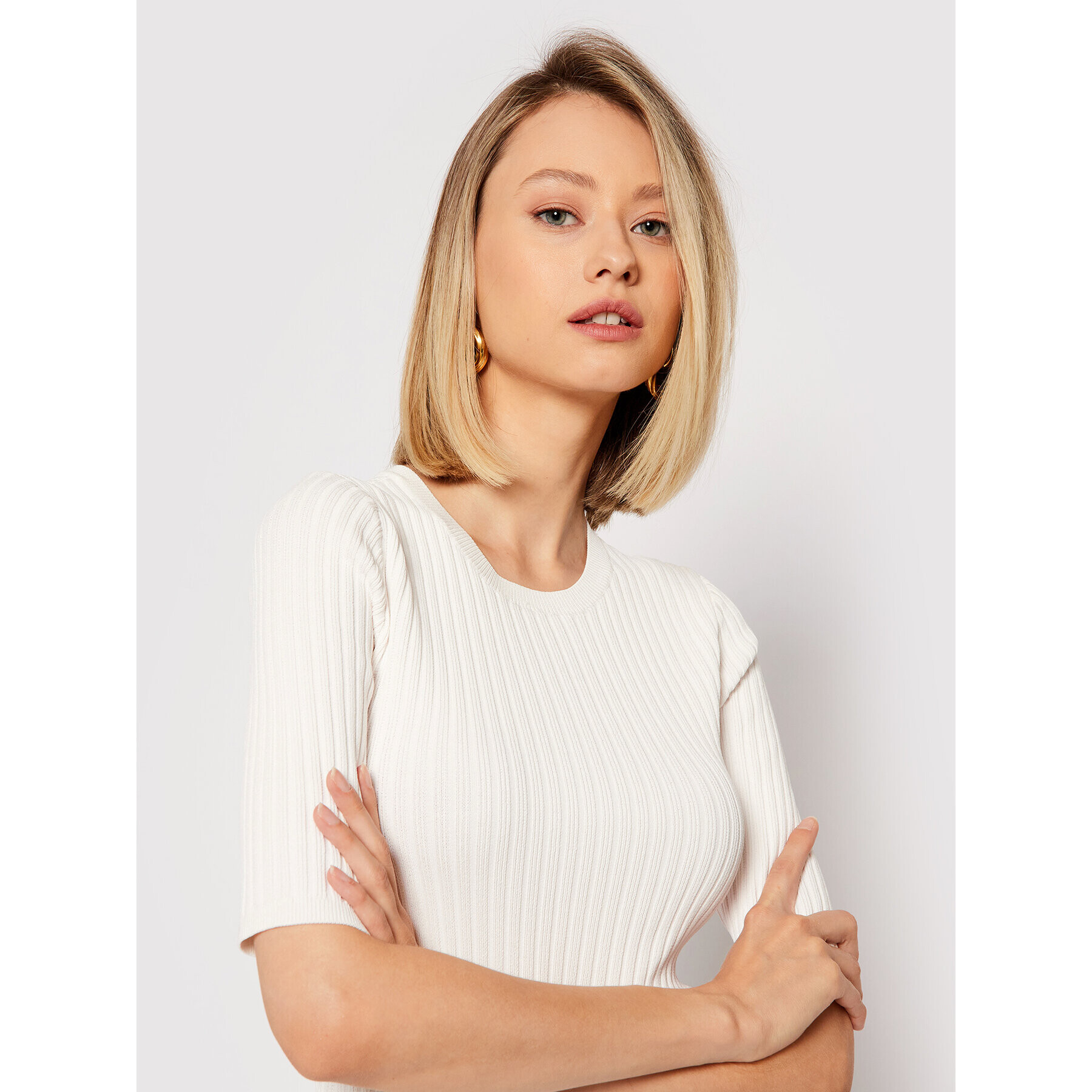 Guess Блуза Naomi W1GR21 R2UK0 Бял Slim Fit - Pepit.bg