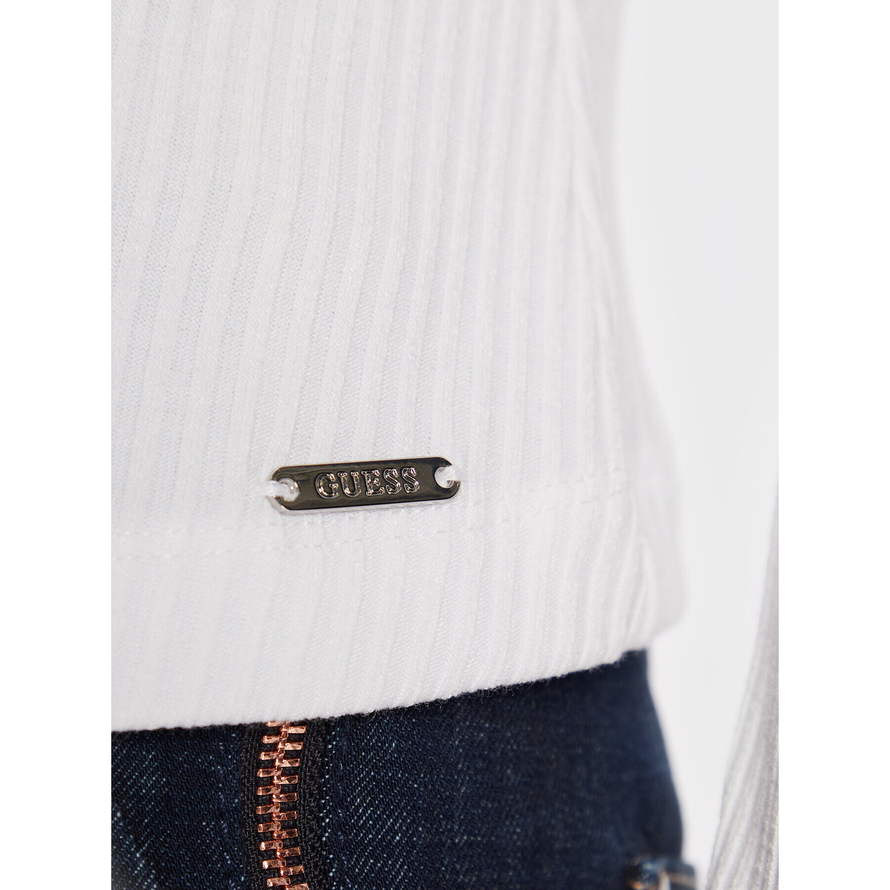 Guess Блуза Raylynn W2BP61 K86Z2 Бял Slim Fit - Pepit.bg