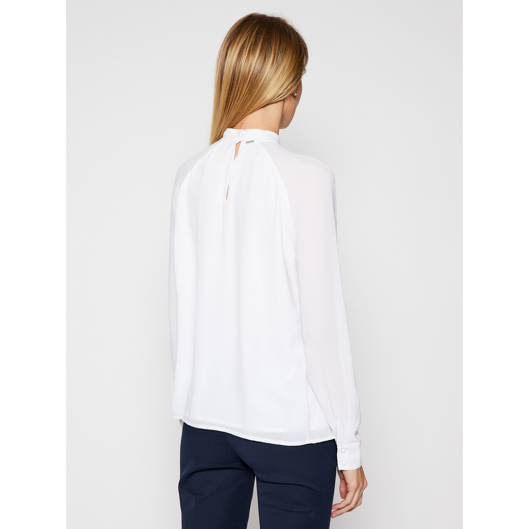 Guess Блуза Rickie W1RH84 WDOQ2 Бял Regular Fit - Pepit.bg