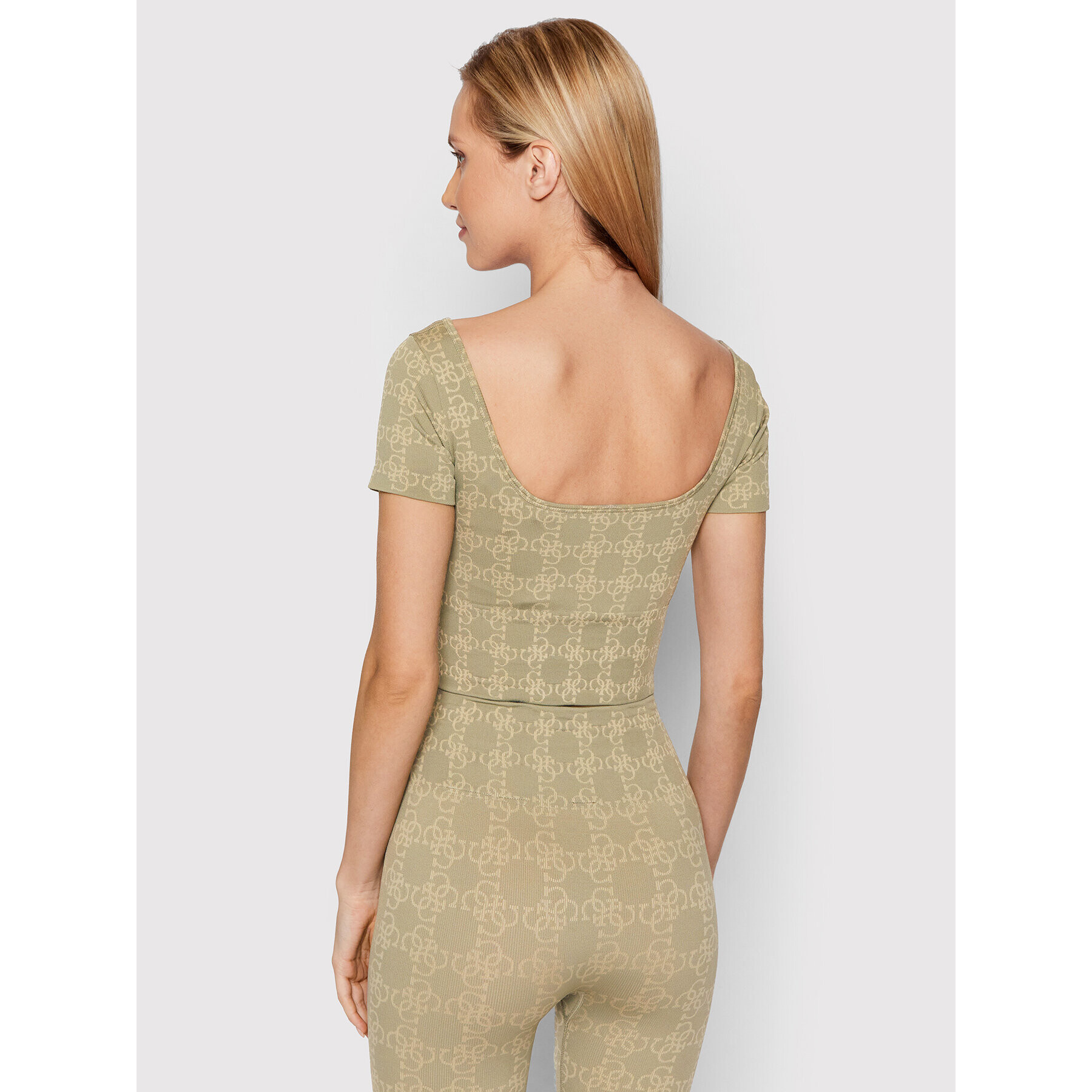 Guess Блуза V2RP04 ZZ04N Бежов Slim Fit - Pepit.bg