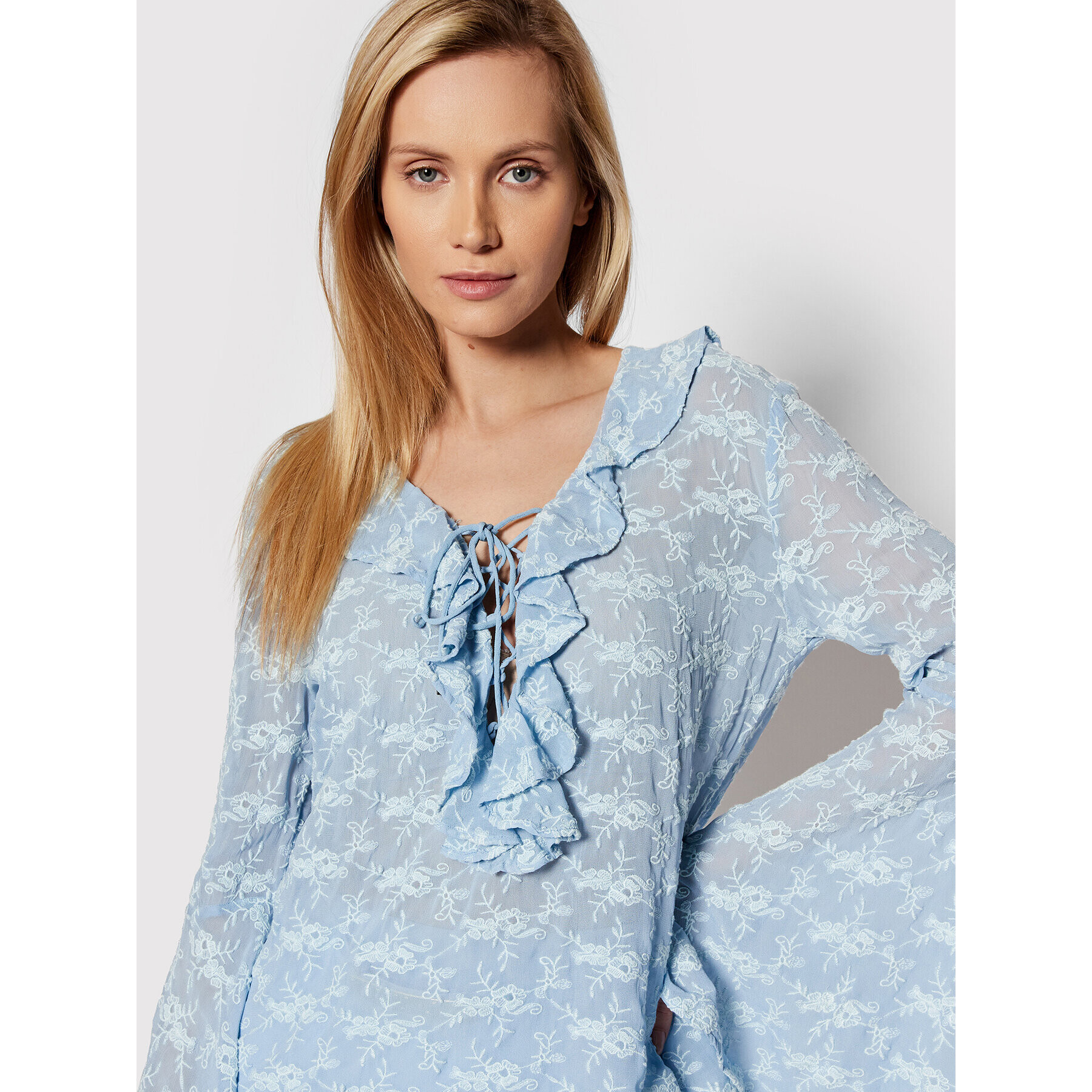 Guess Блуза Silvana W2GH71 WEKK0 Син Relaxed Fit - Pepit.bg
