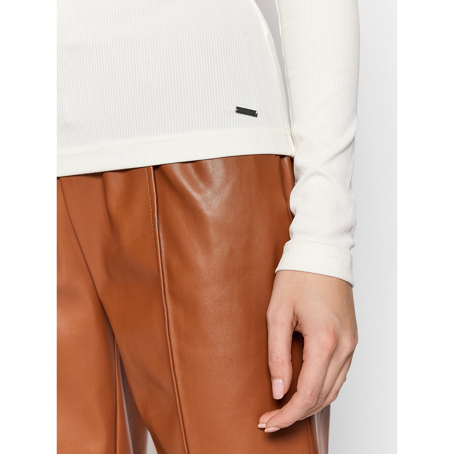 Guess Блуза W2RP11 KAZH2 Бежов Slim Fit - Pepit.bg