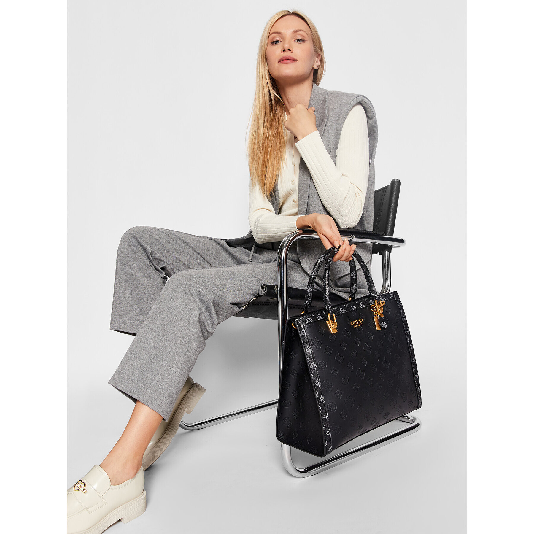 Guess Дамска чанта Abey (Pb) HWPB85 58230 Черен - Pepit.bg