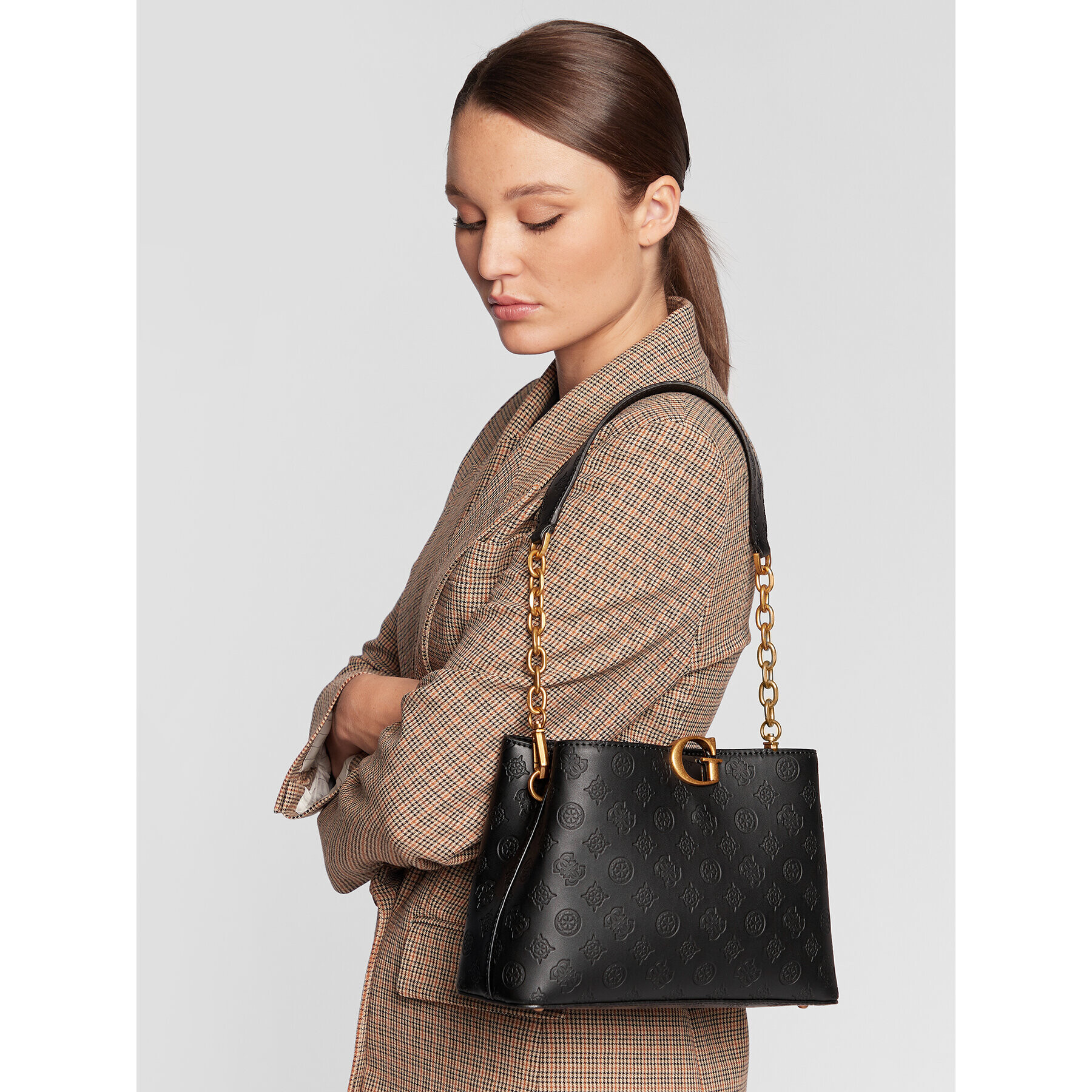 Guess Дамска чанта G Vibe (PB) HWPB86 58190 Черен - Pepit.bg