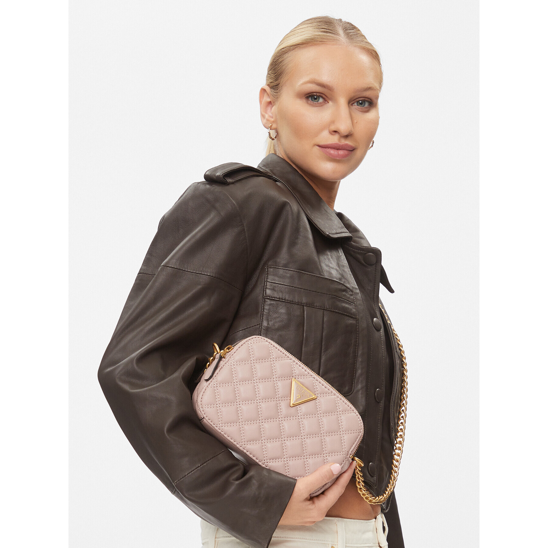 Guess Дамска чанта Giully (QA) HWQA87 48140 Розов - Pepit.bg