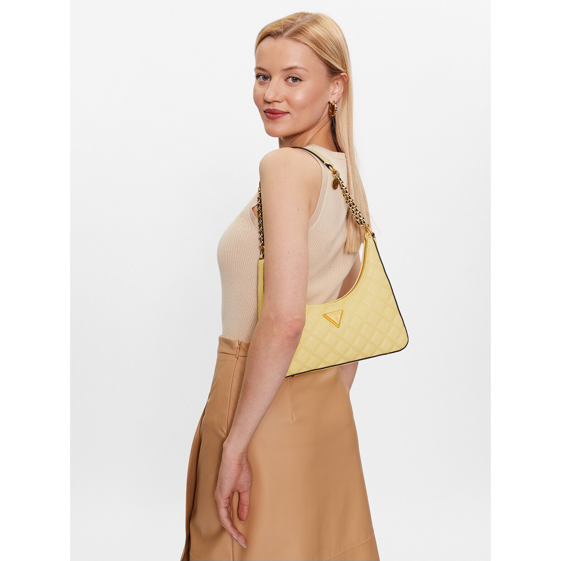 Guess Дамска чанта Giully (QA) HWQA87 48180 Жълт - Pepit.bg