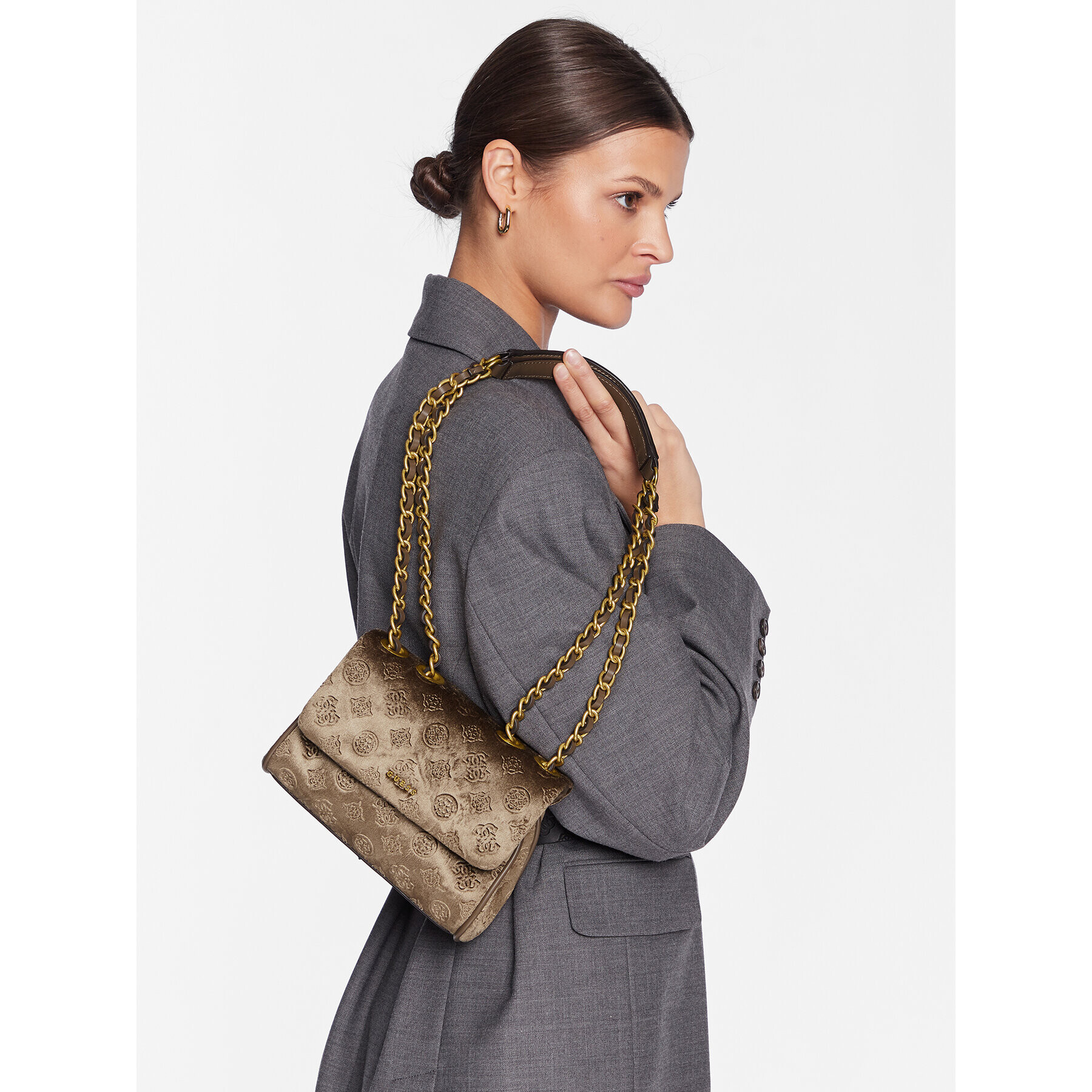 Guess Дамска чанта HWCHSV P3187 Каки - Pepit.bg