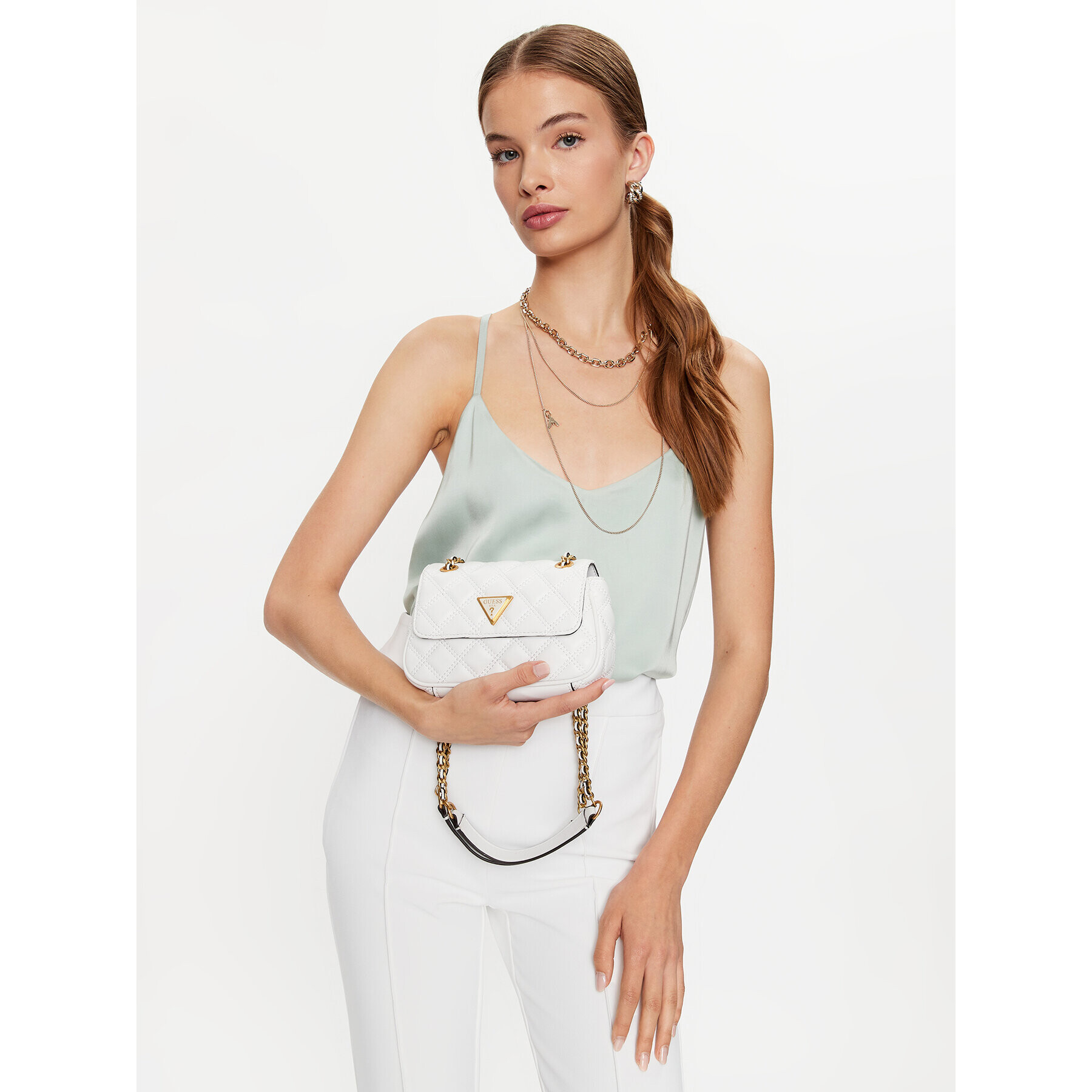 Guess Дамска чанта HWQA87 48780 Бял - Pepit.bg