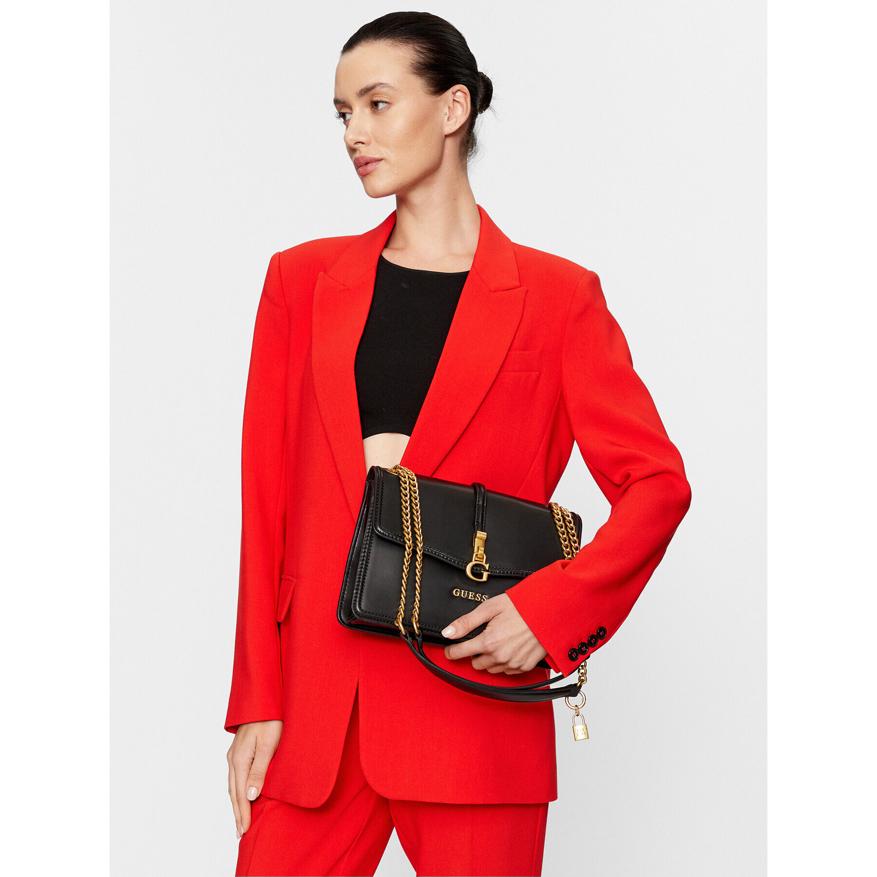 Guess Дамска чанта HWVA92 12210 Черен - Pepit.bg