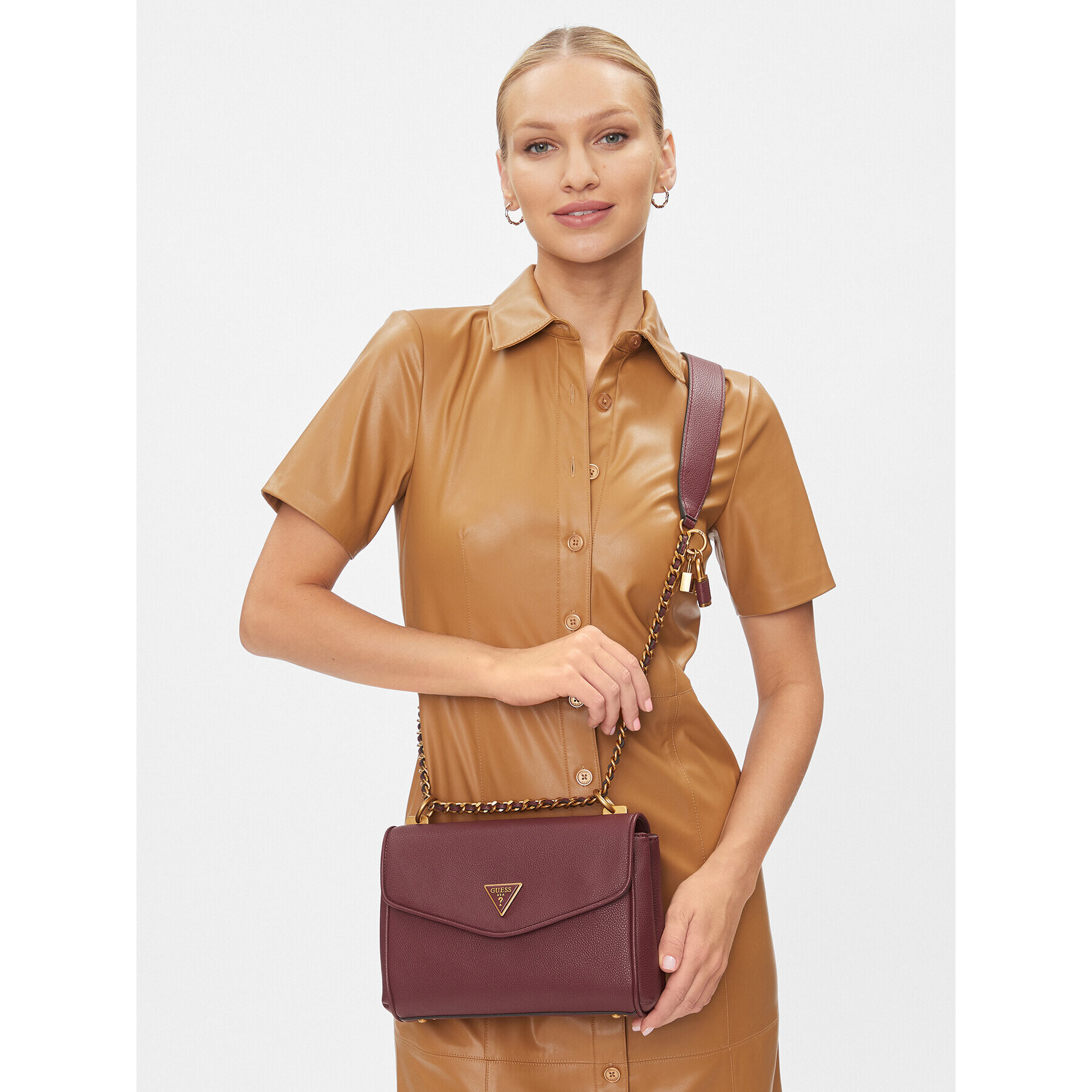 Guess Дамска чанта HWVB87 72210 Бордо - Pepit.bg