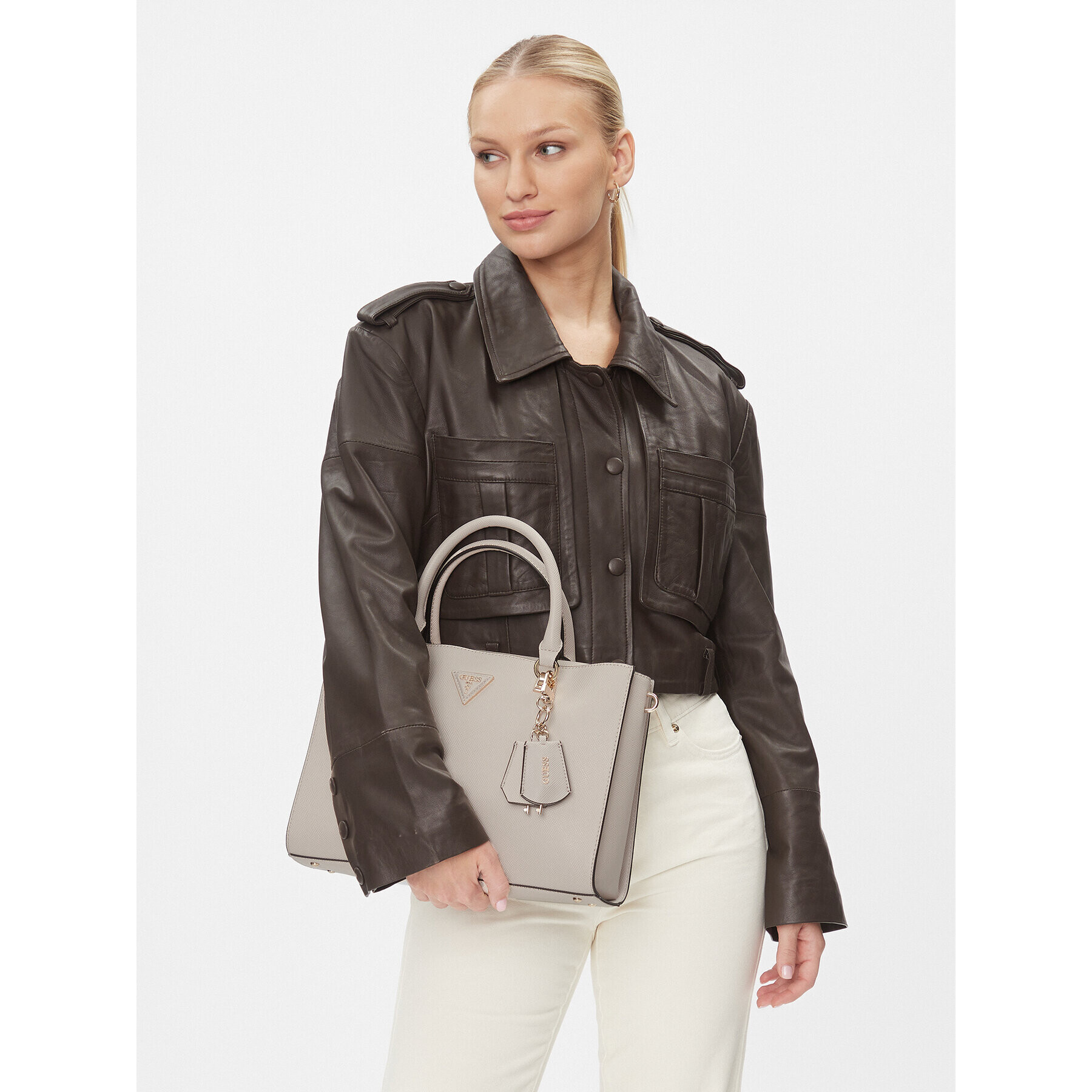 Guess Дамска чанта HWVG89 83230 Екрю - Pepit.bg