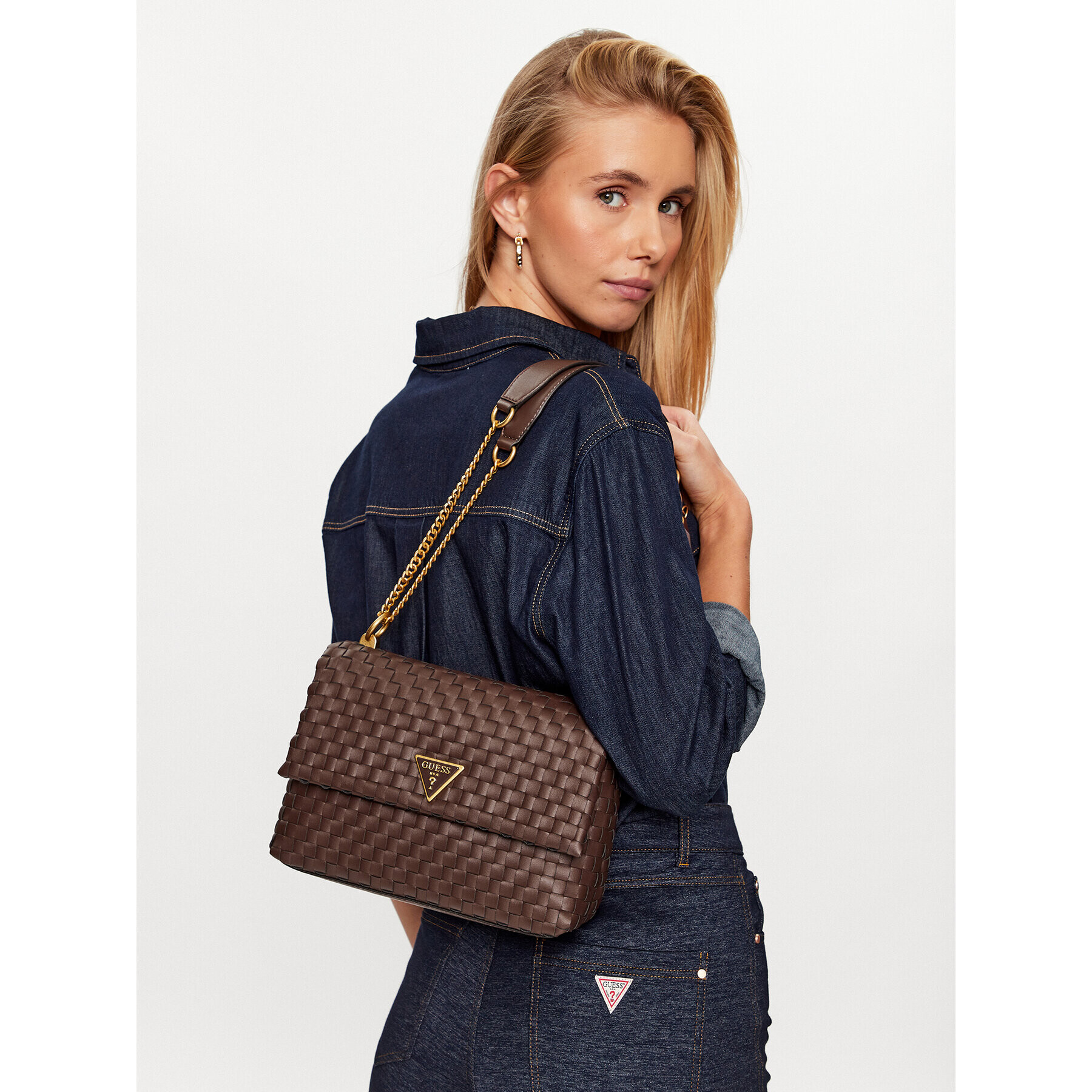 Guess Дамска чанта HWWA87 74210 Кафяв - Pepit.bg