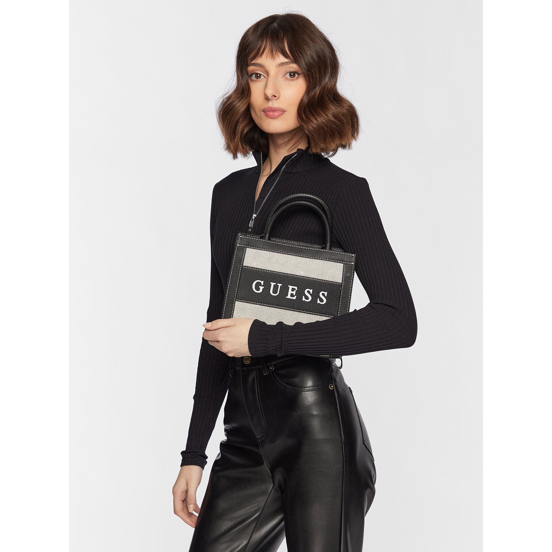 Guess Дамска чанта HWWB86 99760 Бежов - Pepit.bg