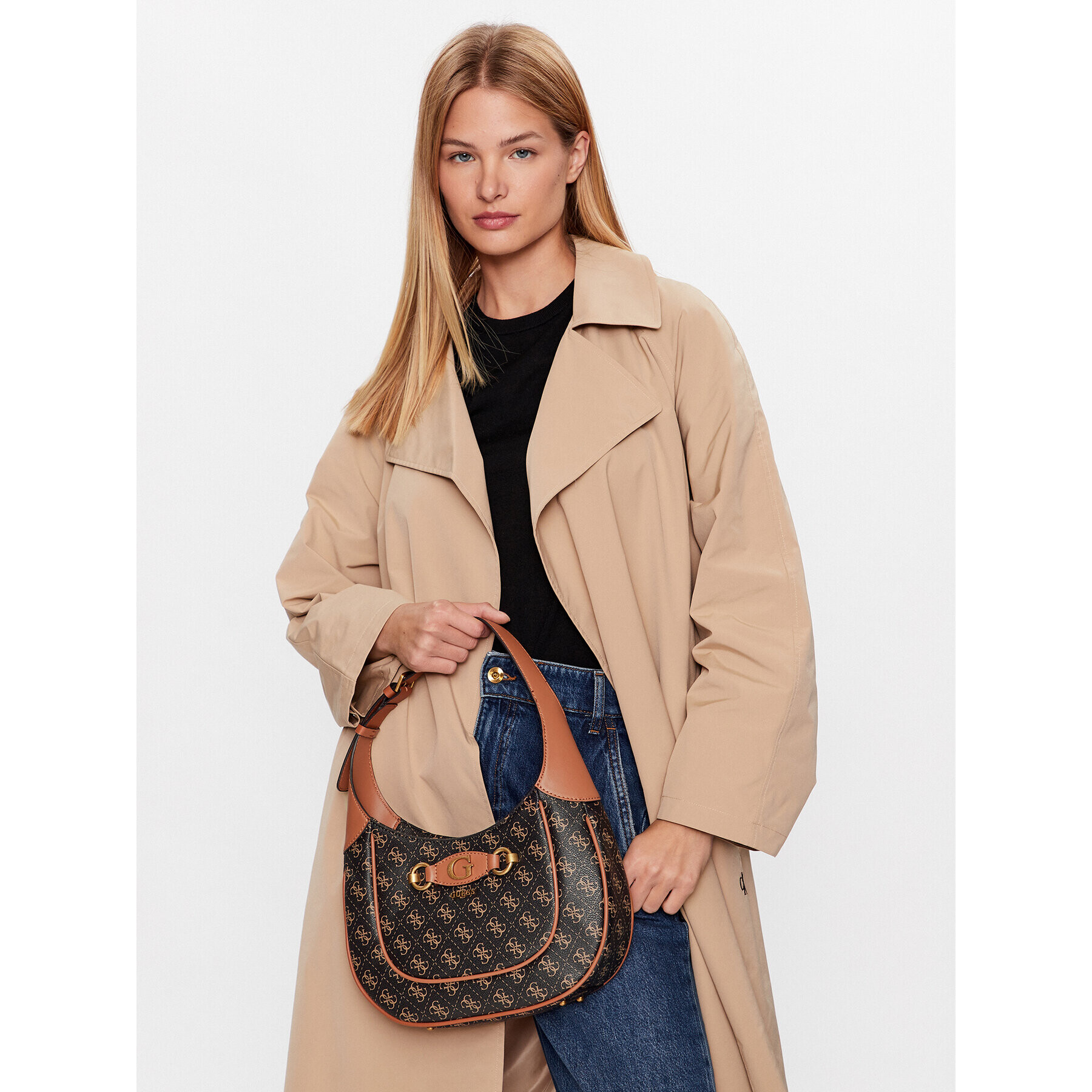 Guess Дамска чанта Izzy (QB) HWQB86 54020 Черен - Pepit.bg