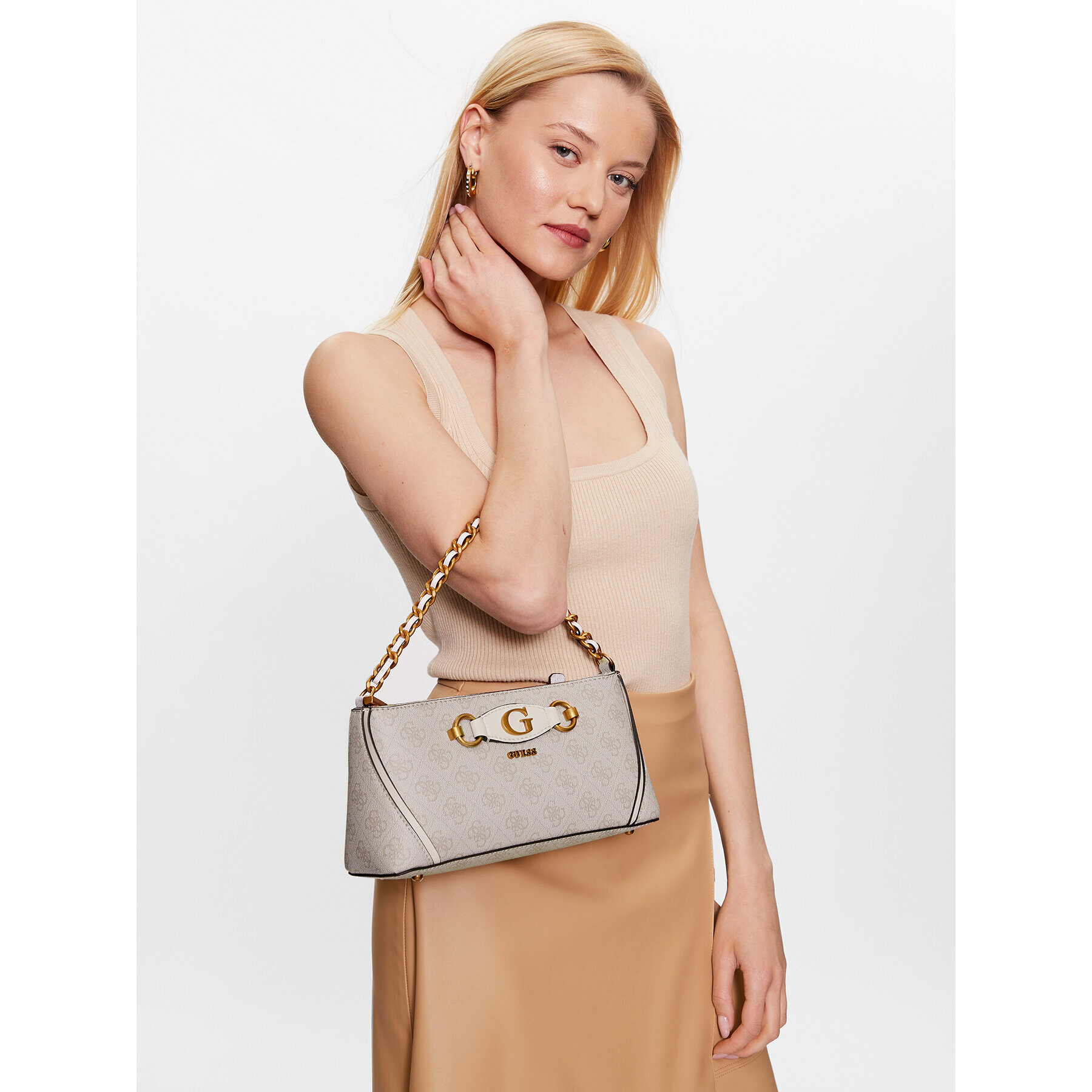 Guess Дамска чанта Izzy (SB) HWSB86 54120 Бежов - Pepit.bg